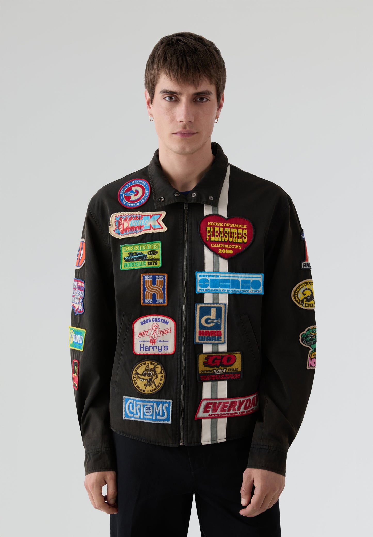 DEUS EX MACHINA | CARDIGAN IN RAINFORESTS