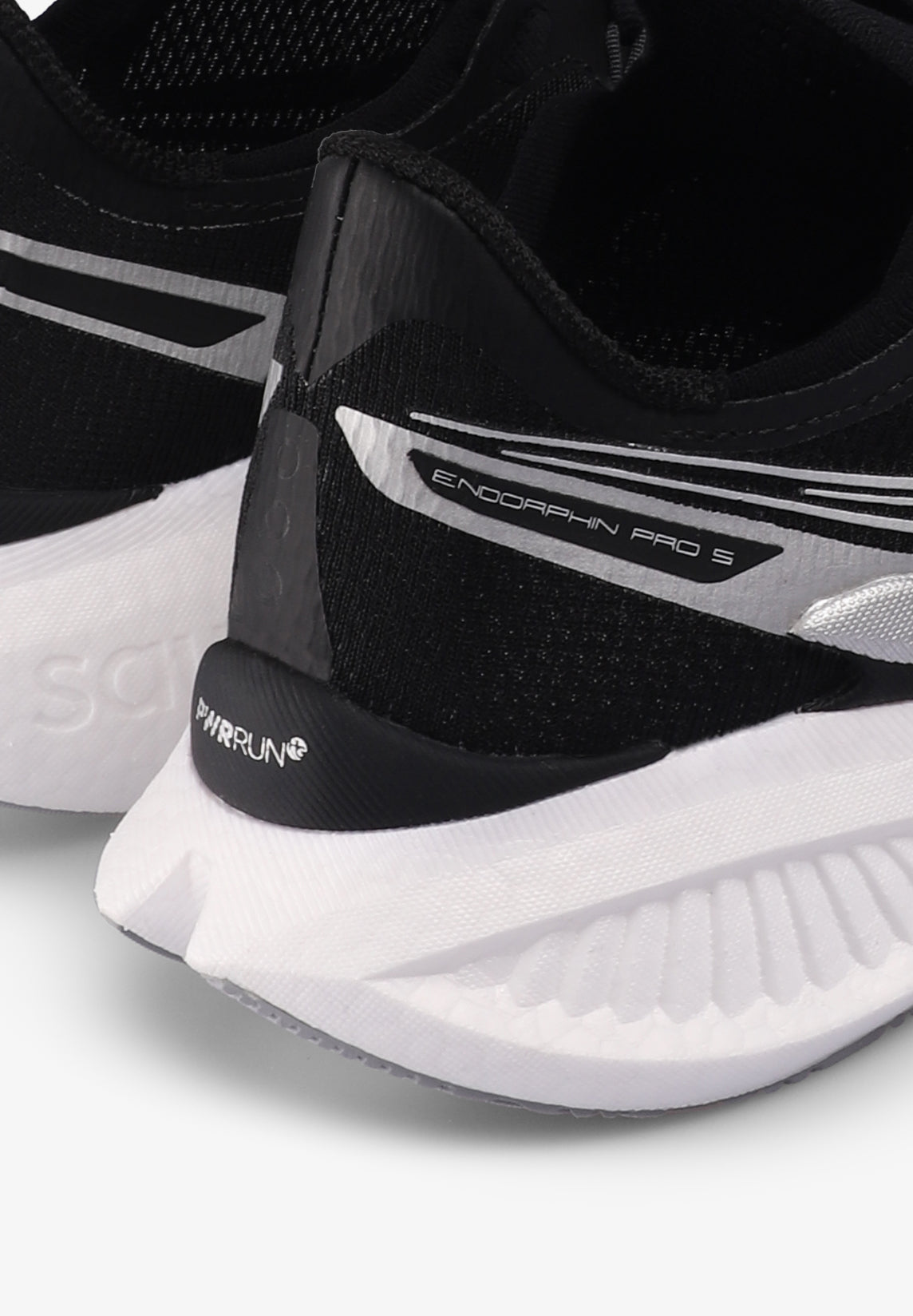 SAUCONY | SAPATILHAS ENDORPHIN PRO 5