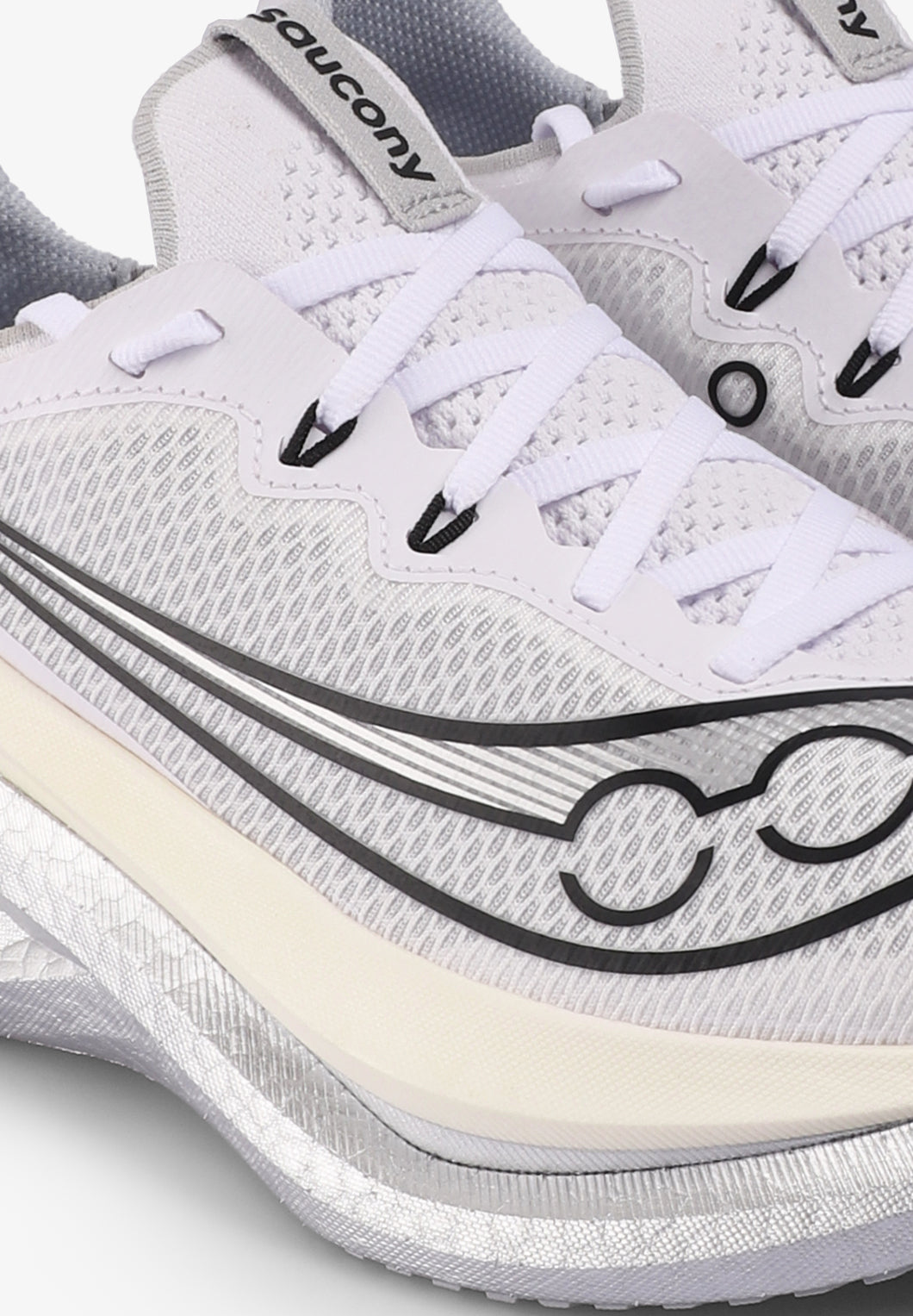 SAUCONY | SAPATILHAS ENDORPHIN PRO 5