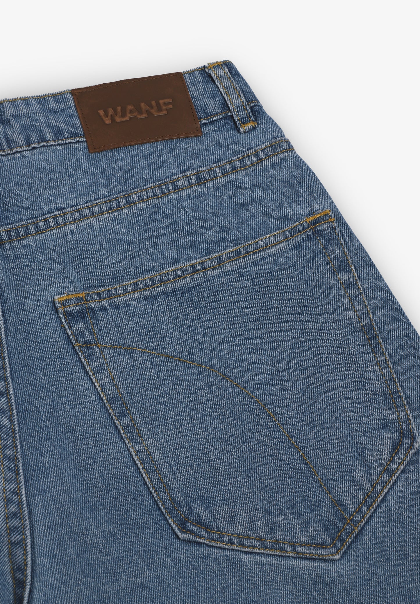 WE ARE NOT FRIENDS | DONBURI JEANS