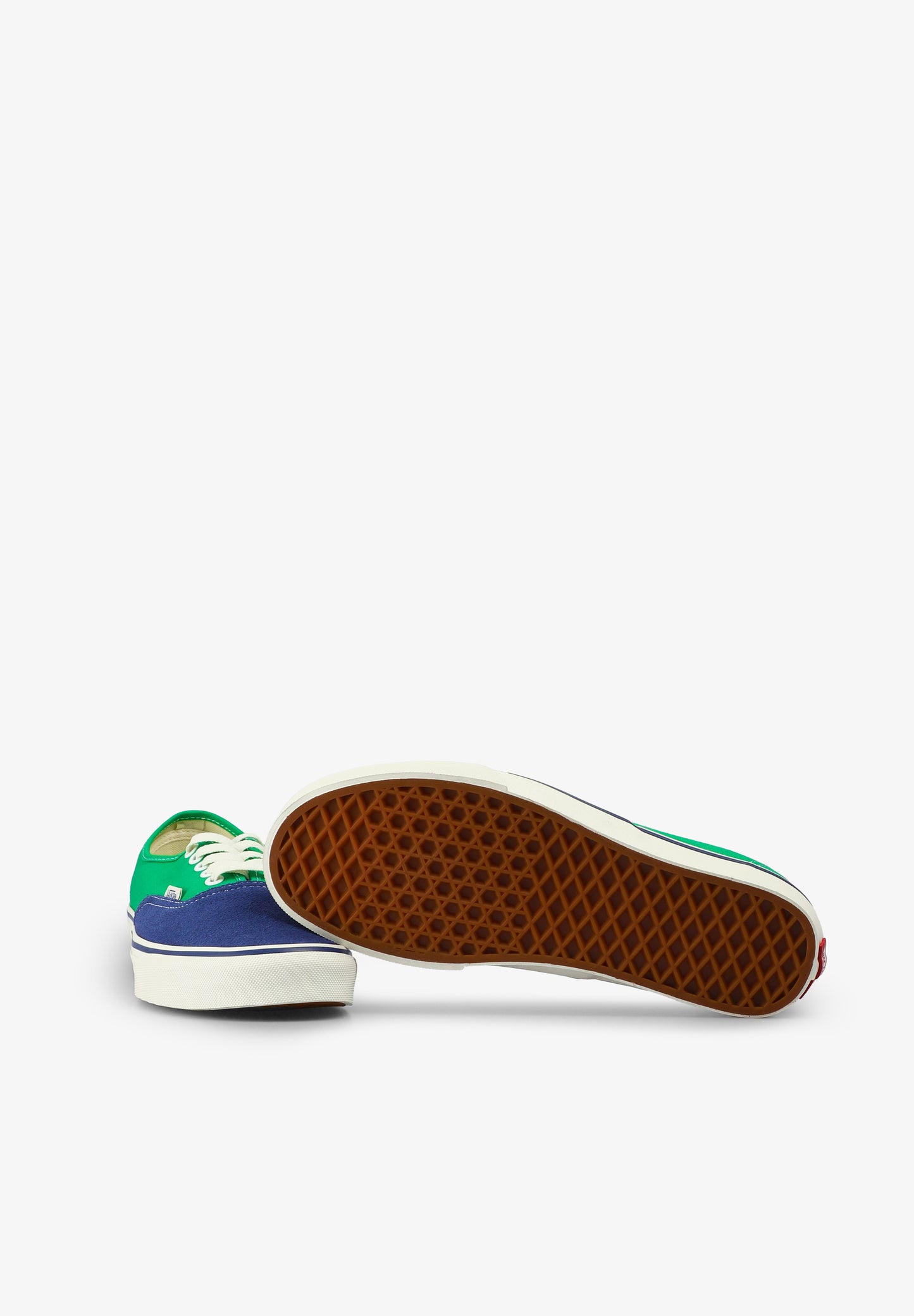 VANS | SAPATILHAS AUTHENTIC