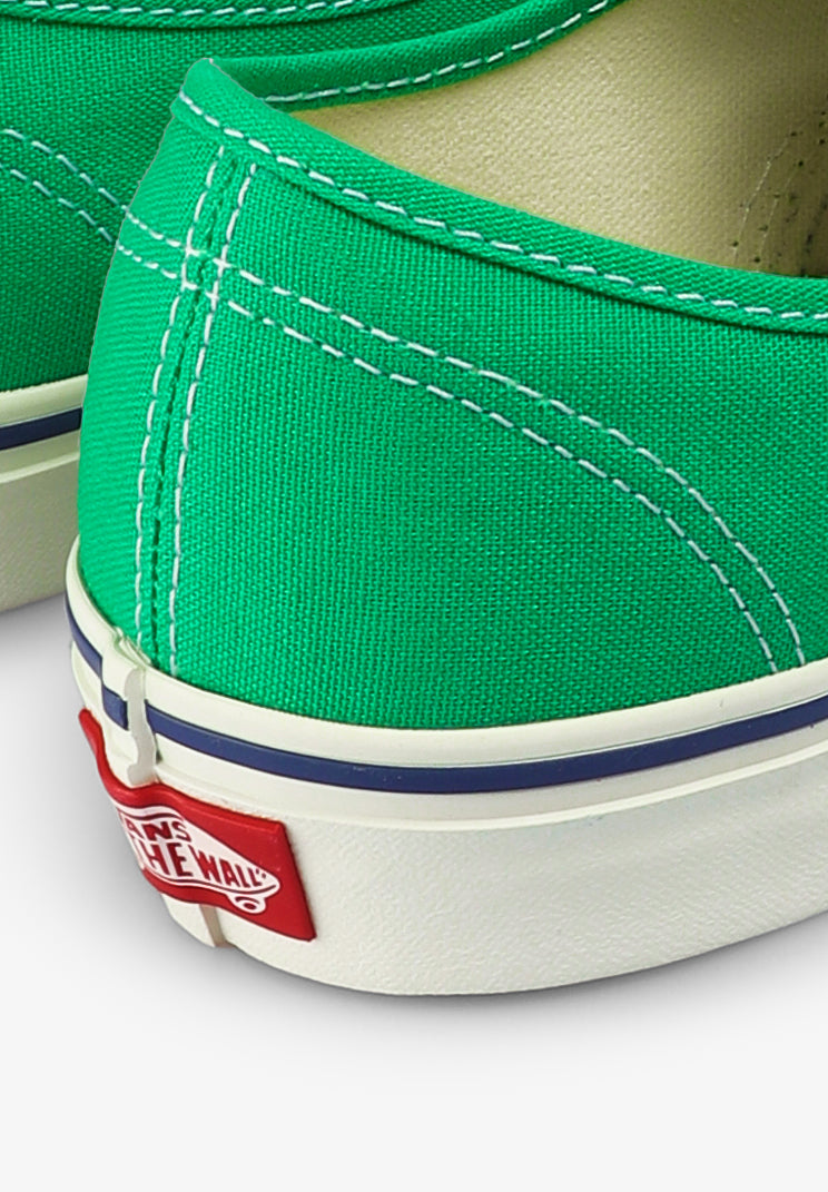 VANS | SAPATILHAS AUTHENTIC