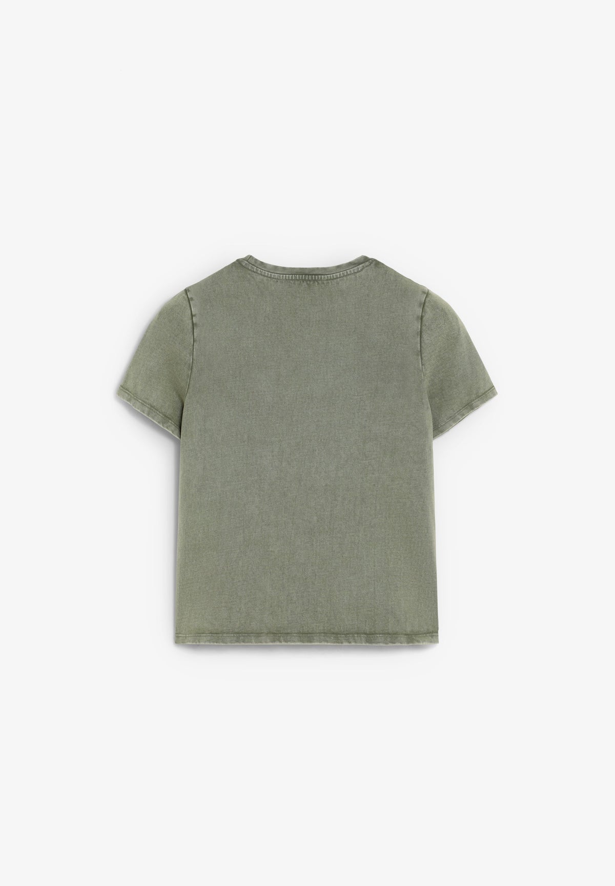 T-SHIRT PORMENOR COM COSTURAS