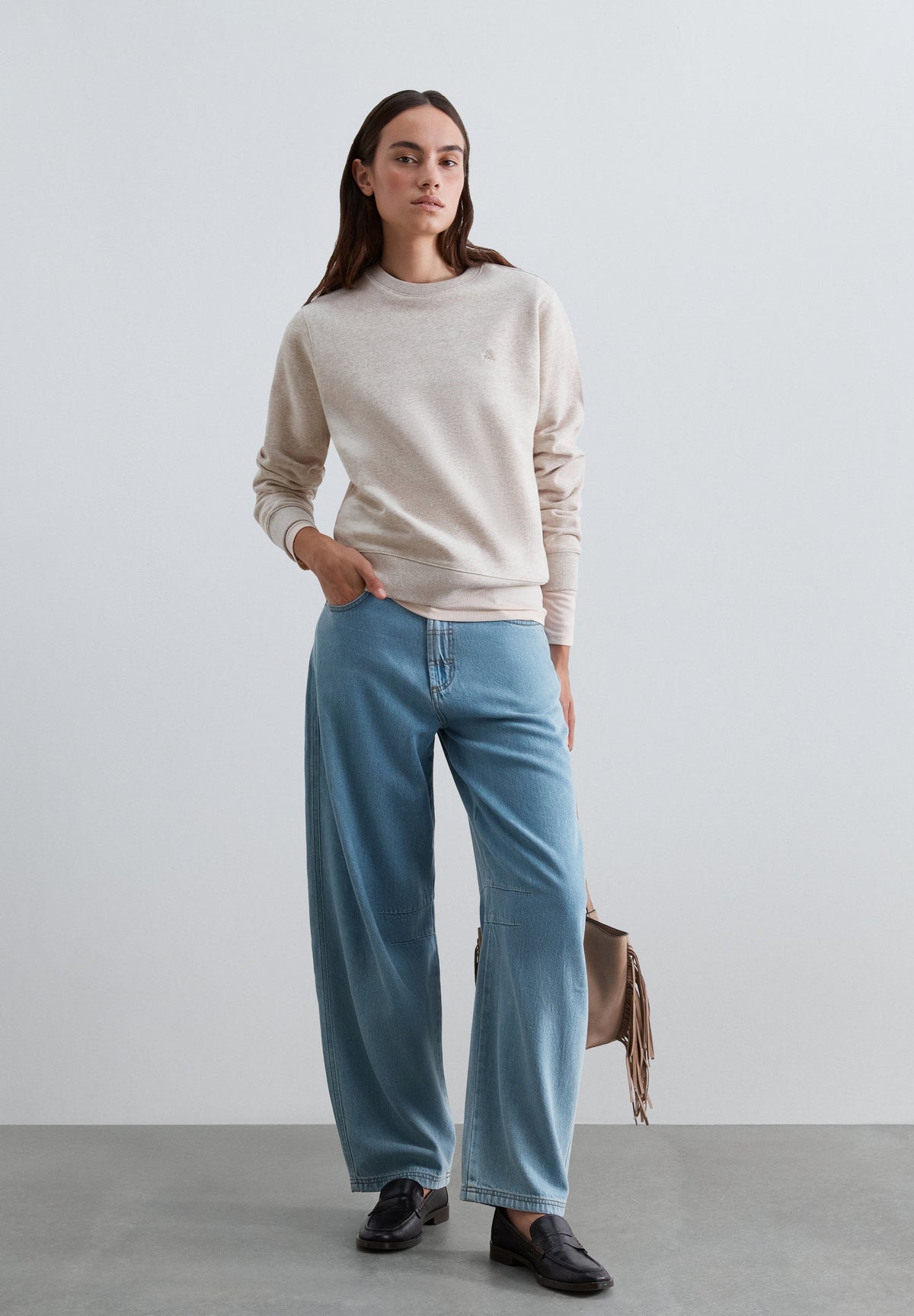 SWEATSHIRT BORDADA REGULAR FIT