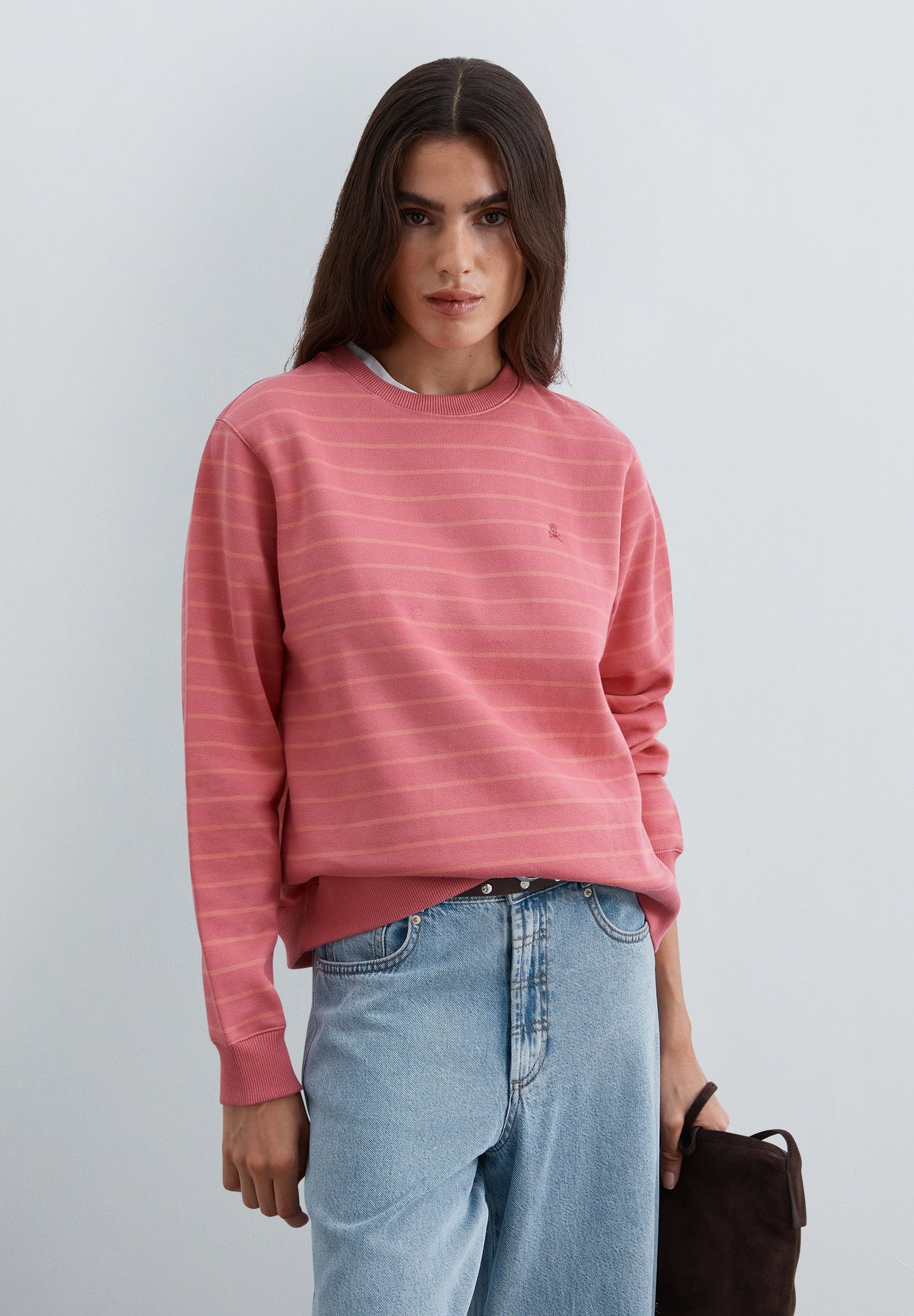 SWEATSHIRT BORDADA REGULAR FIT