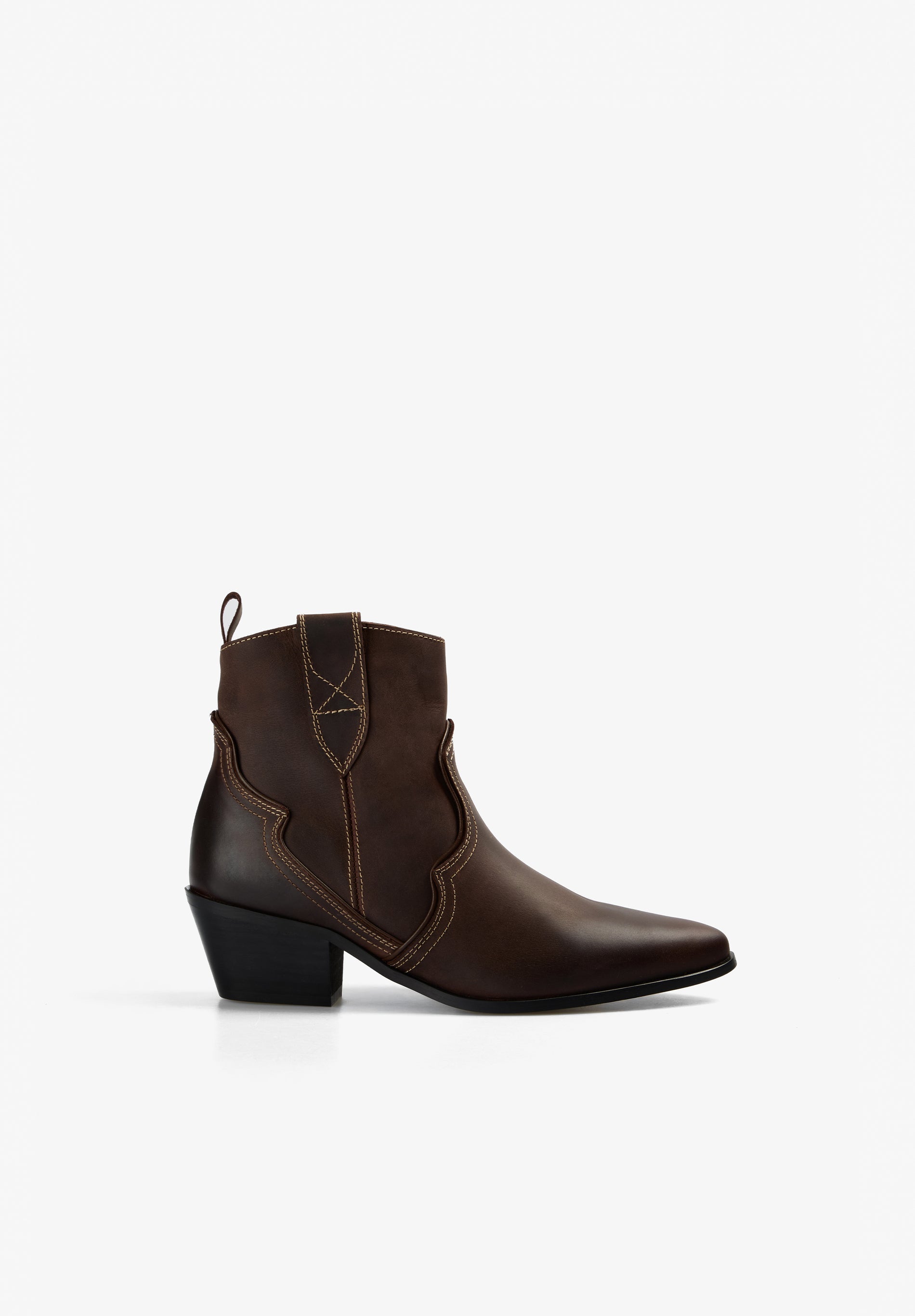 BOTAS BAIXAS COWBOY EM PELE