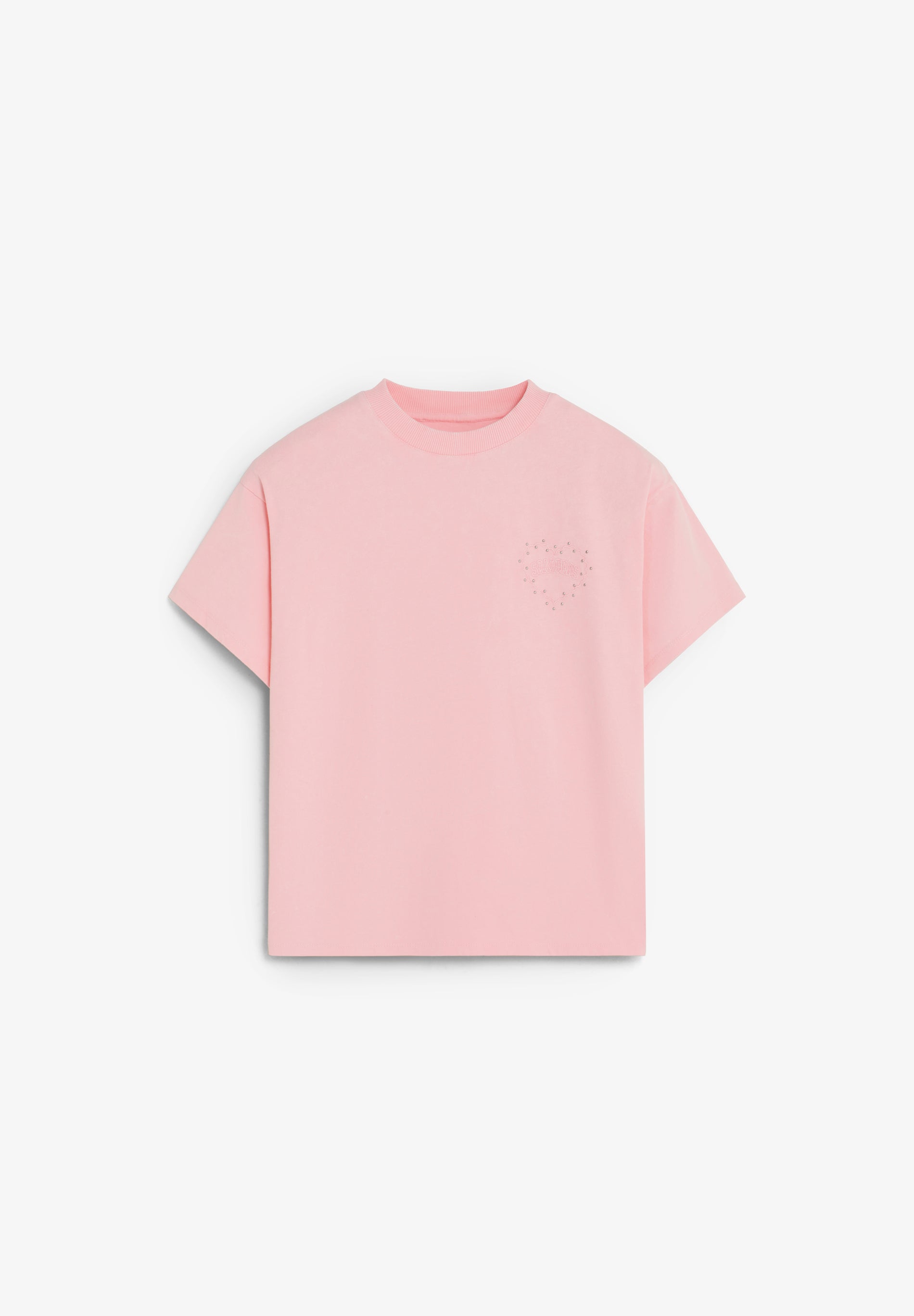 T-SHIRT COM CORAÇÃO DE TACHAS