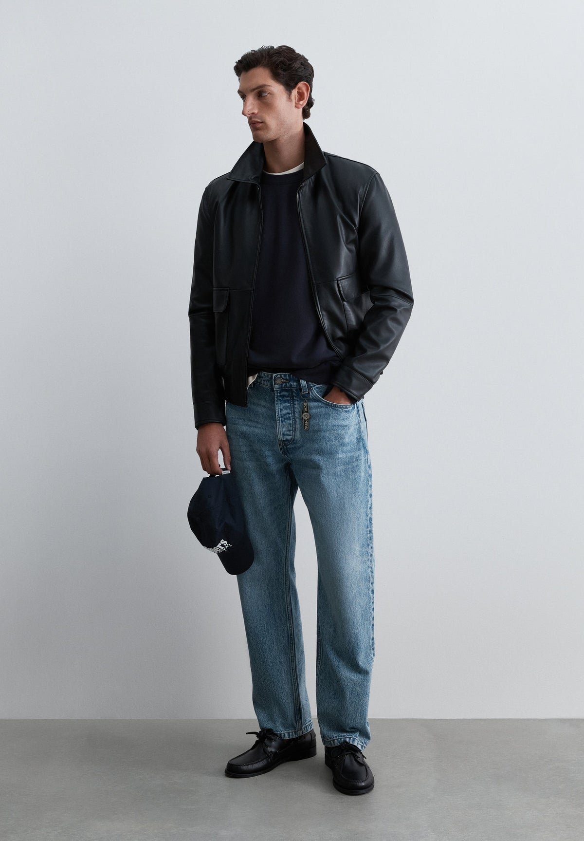 SWEATSHIRT COM LOGÓTIPO ATRÁS BORDADO