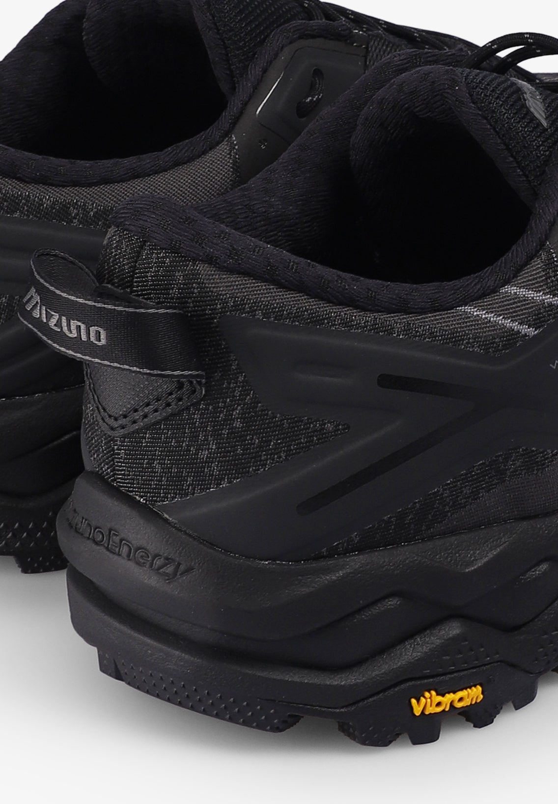 MIZUNO | SAPATILHAS WAVE MUJIN LS GORETEX