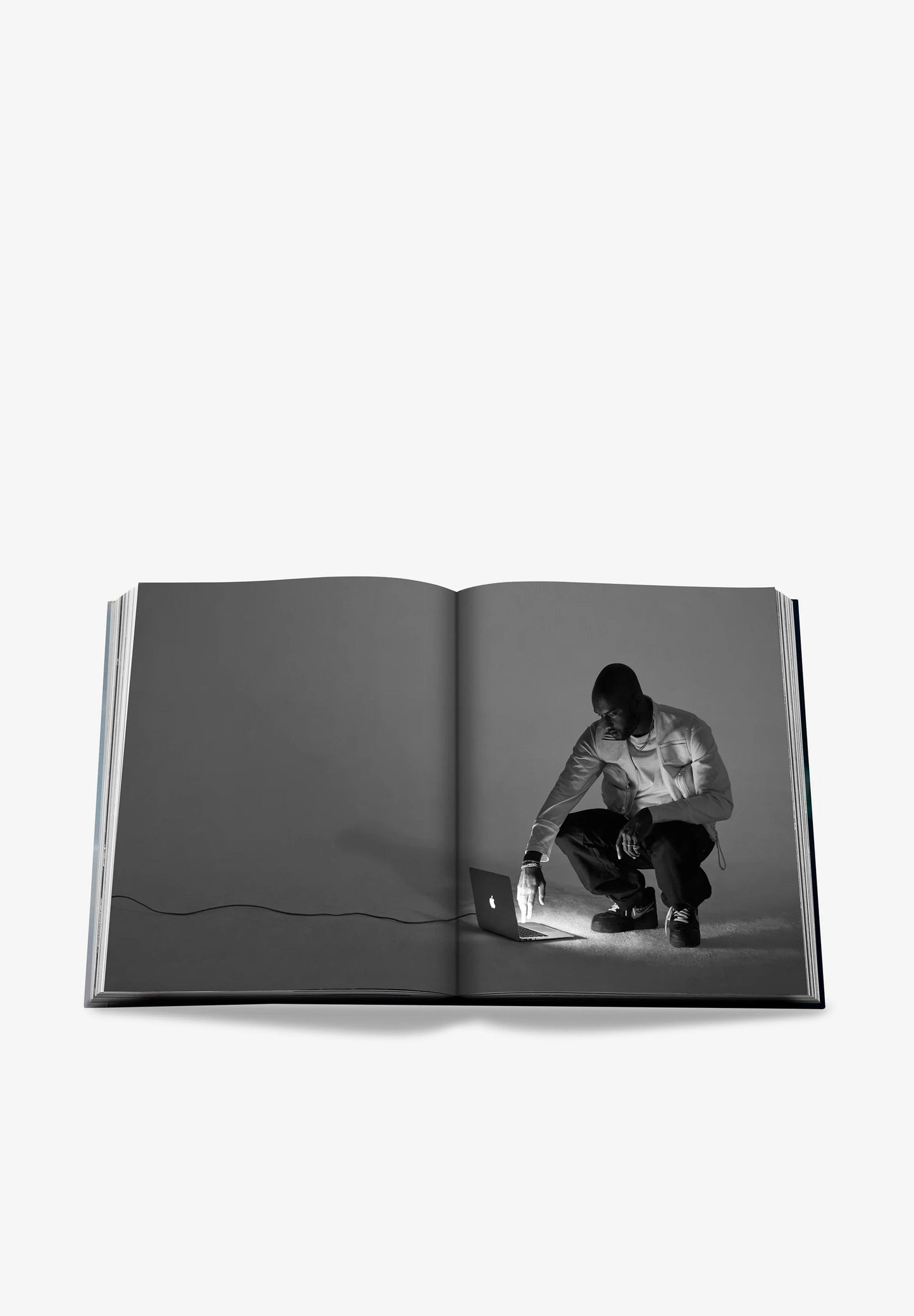 ASSOULINE | LIVRO LOUIS VUITTON: VIRGIL ABLOH (CLASSIC BALLOON COVER)
