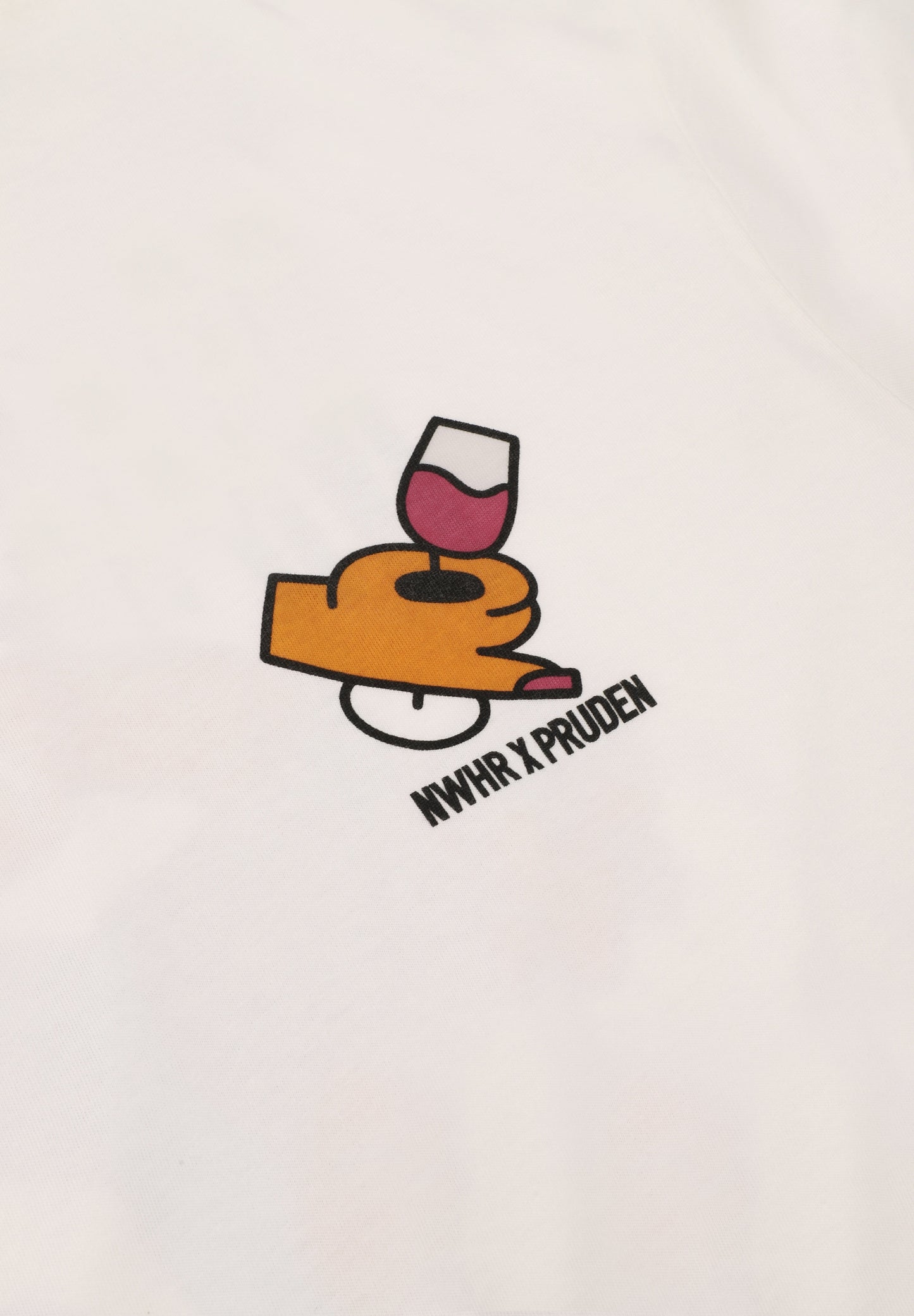 NWHR | CAMISETA MÁIS VIÑO