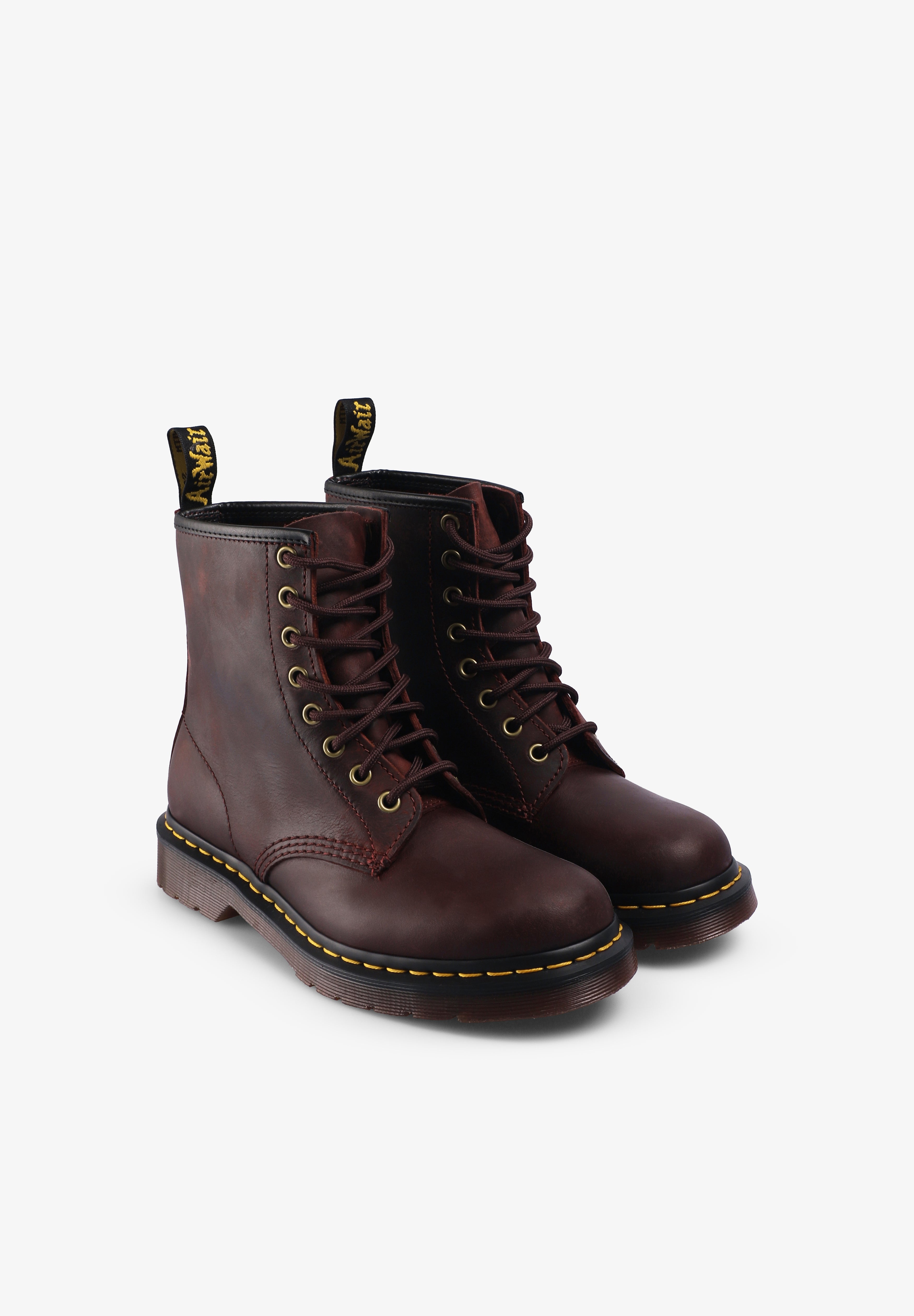DR MARTENS | 1460 CHERRY RED CRAZY HORSE