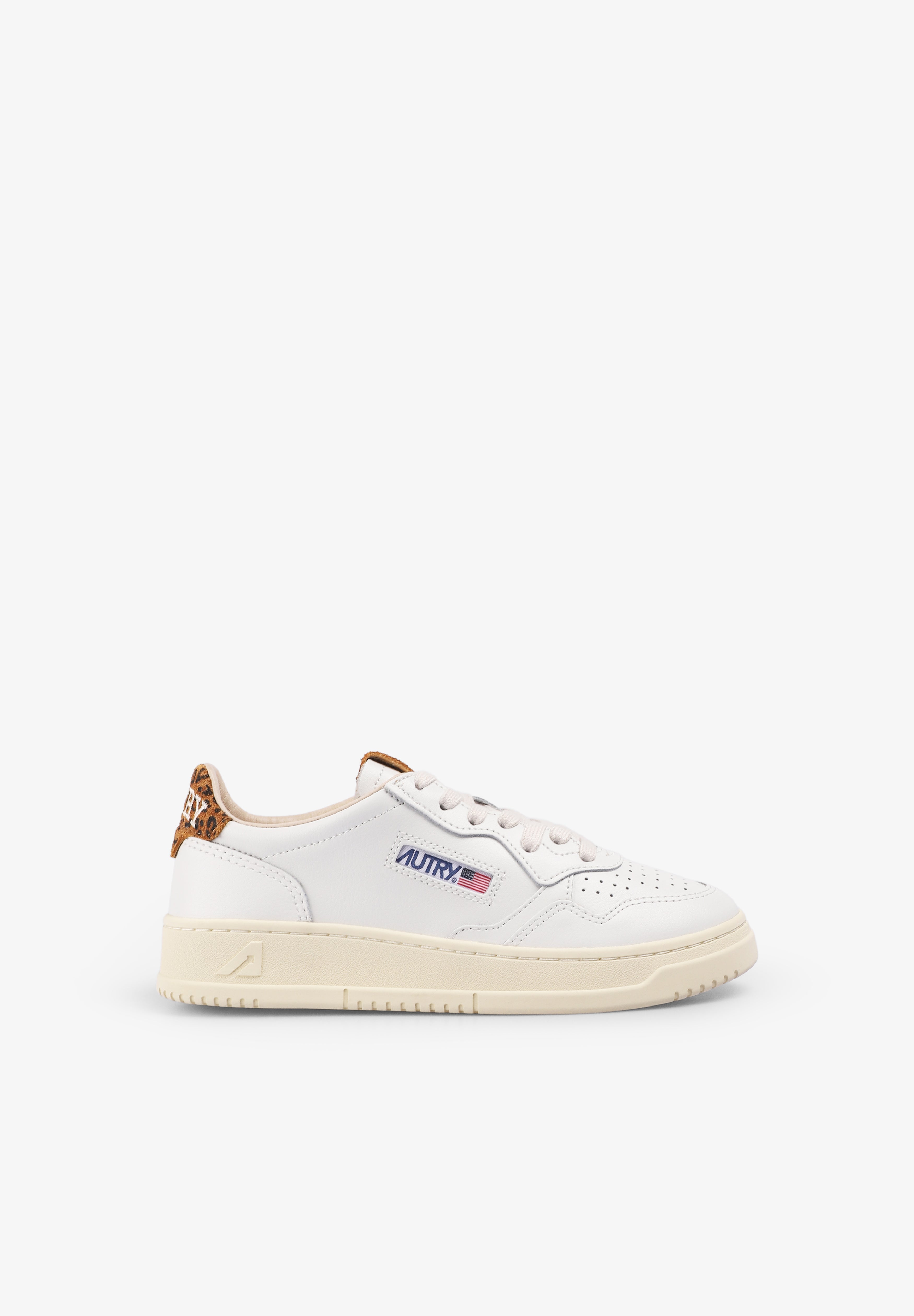 AUTRY | SAPATILHAS MEDALIST LOW LEATHER DE MULHER