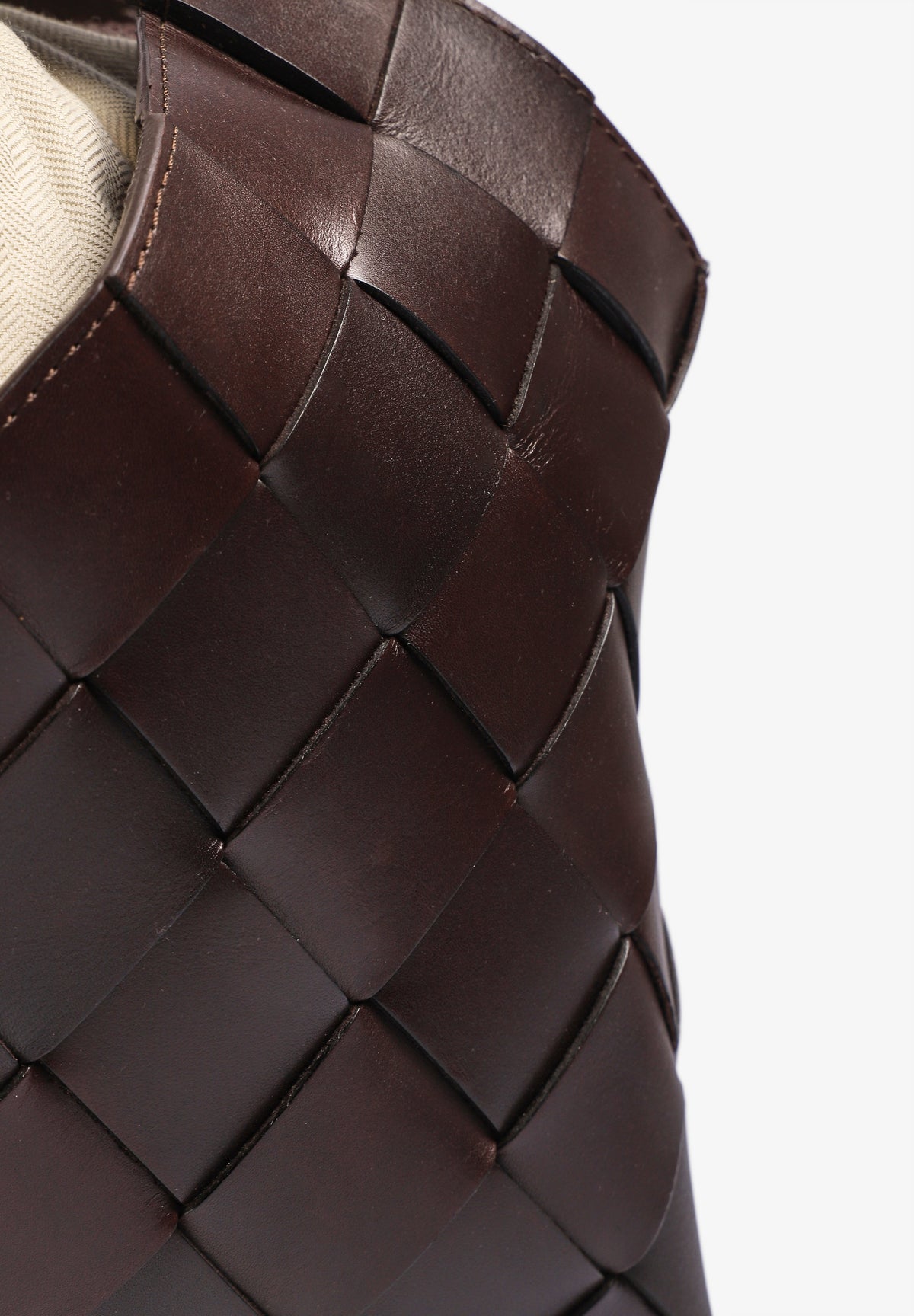 DRAGON DIFFUSION | CASTELLO