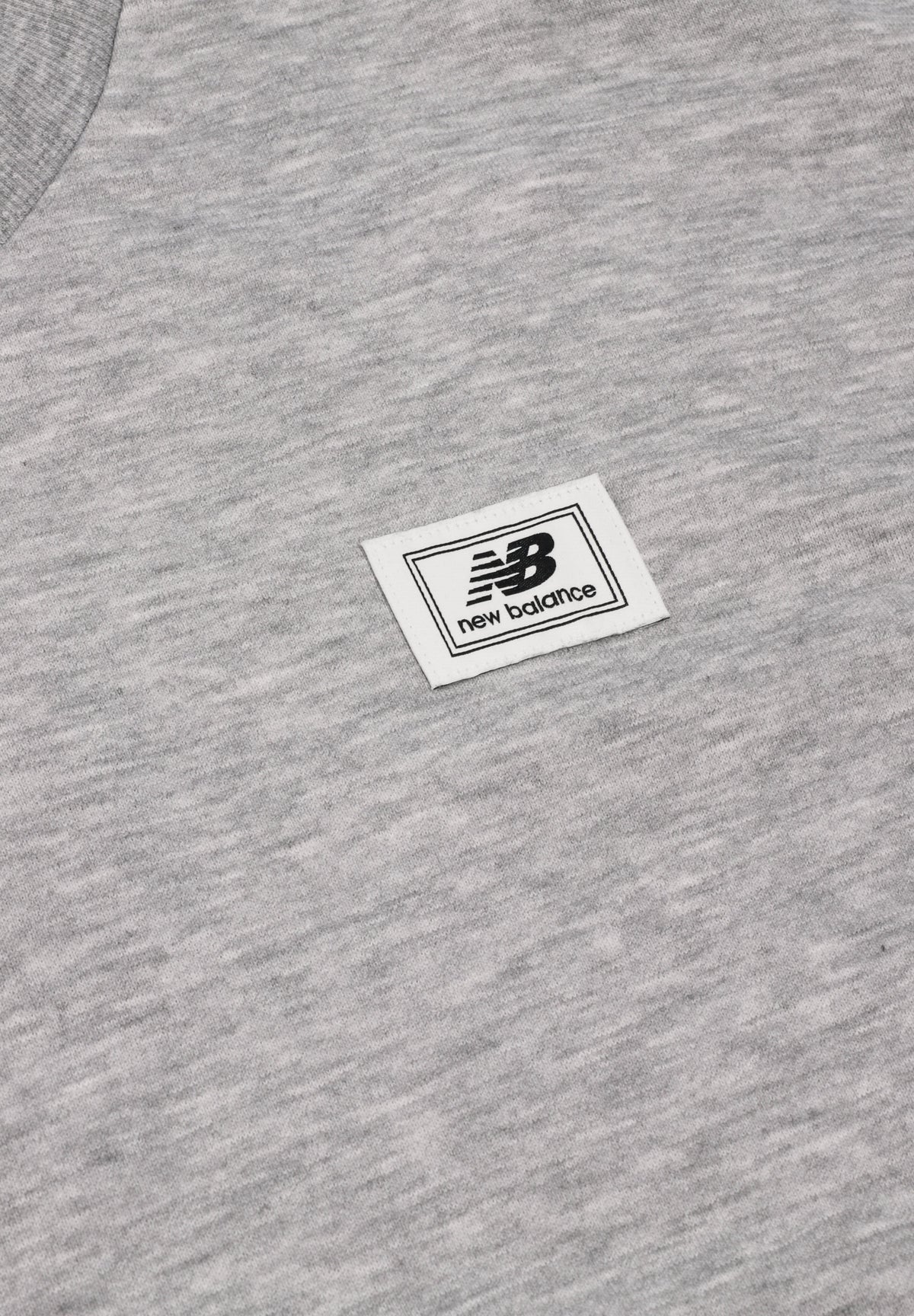 NEW BALANCE | WOVEN LABEL CREW