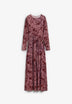 VESTIDO COM PORMENORES FLORAIS
