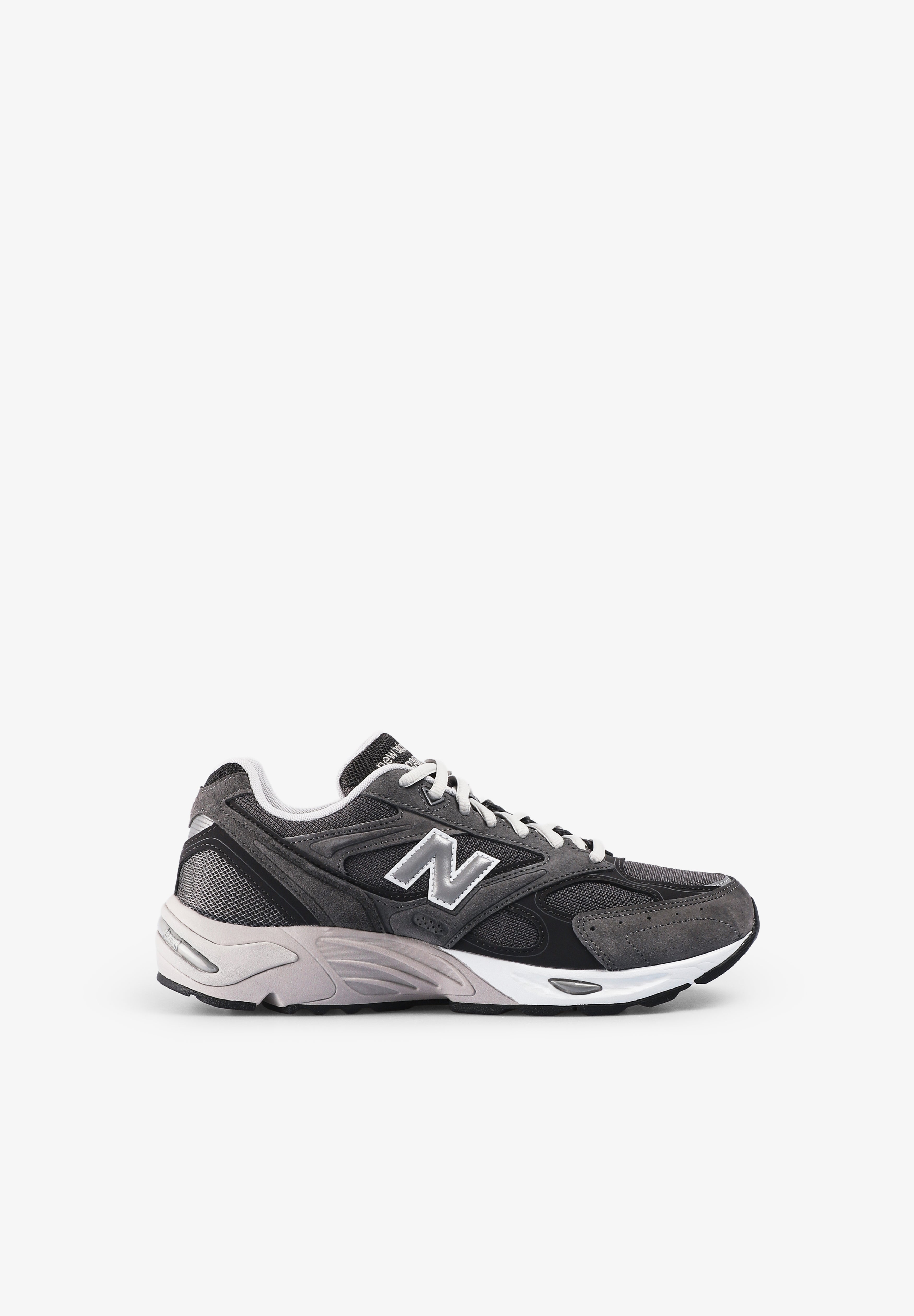 NEW BALANCE | SNEAKERS 880R