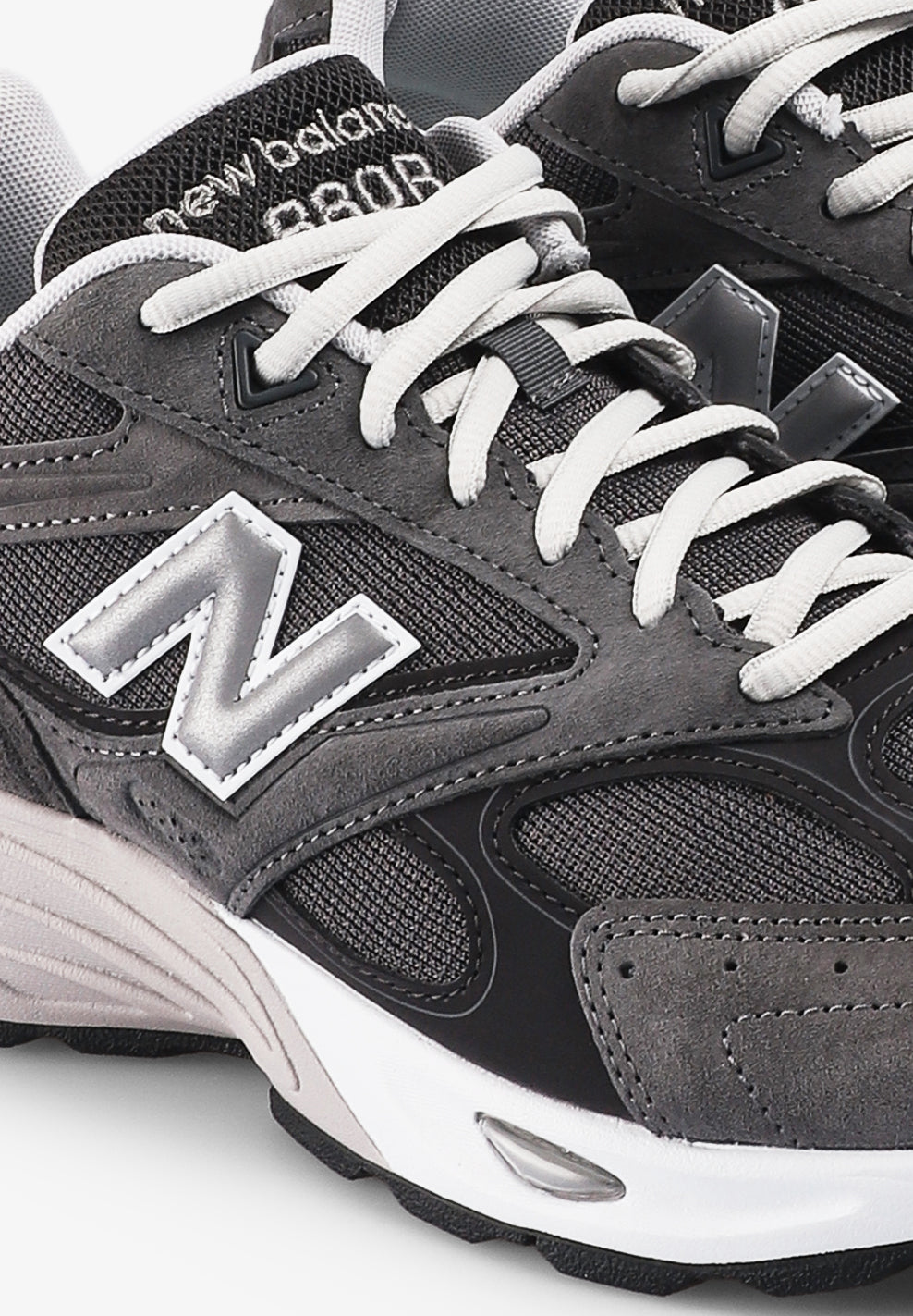 NEW BALANCE | SNEAKERS 880R