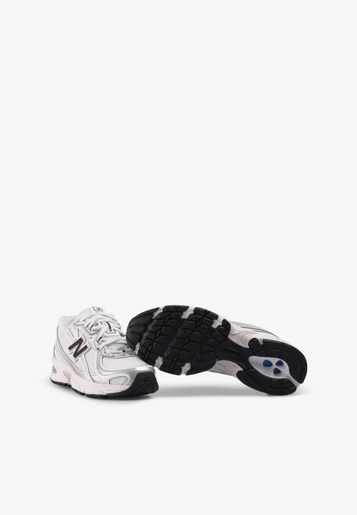 NEW BALANCE | SNEAKERS 740