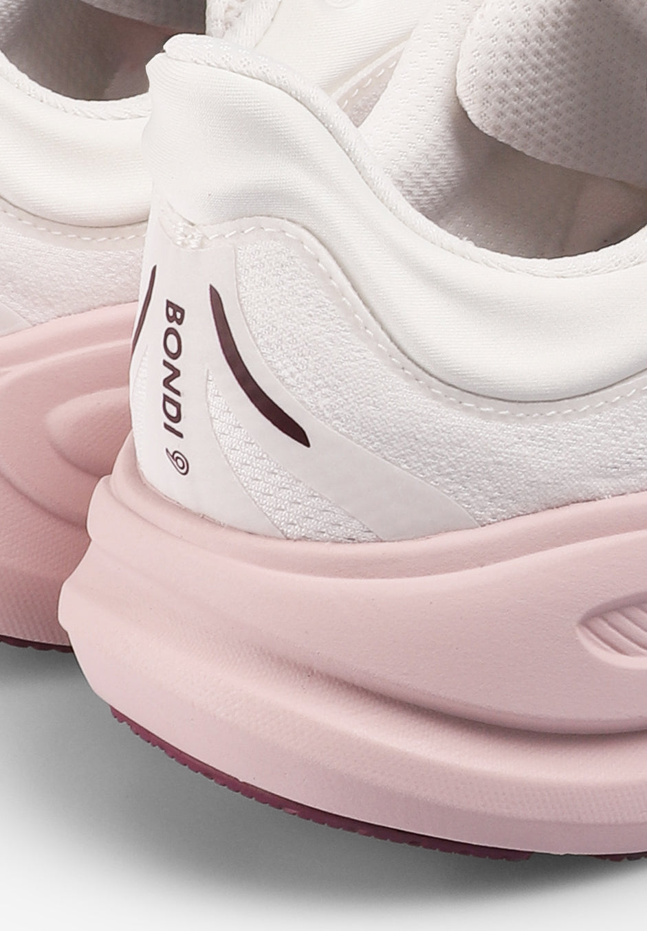 HOKA | BONDI 9