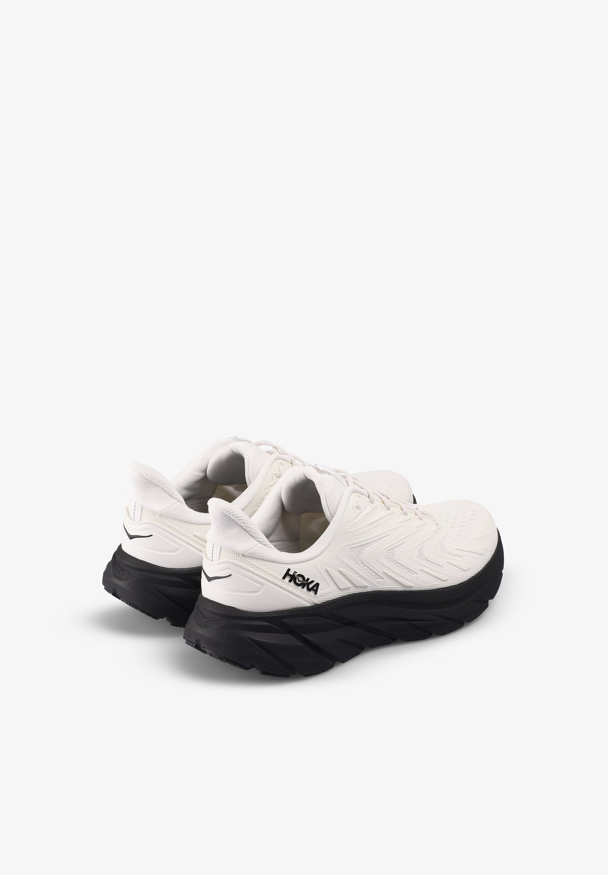 HOKA | CLIFTON UTL