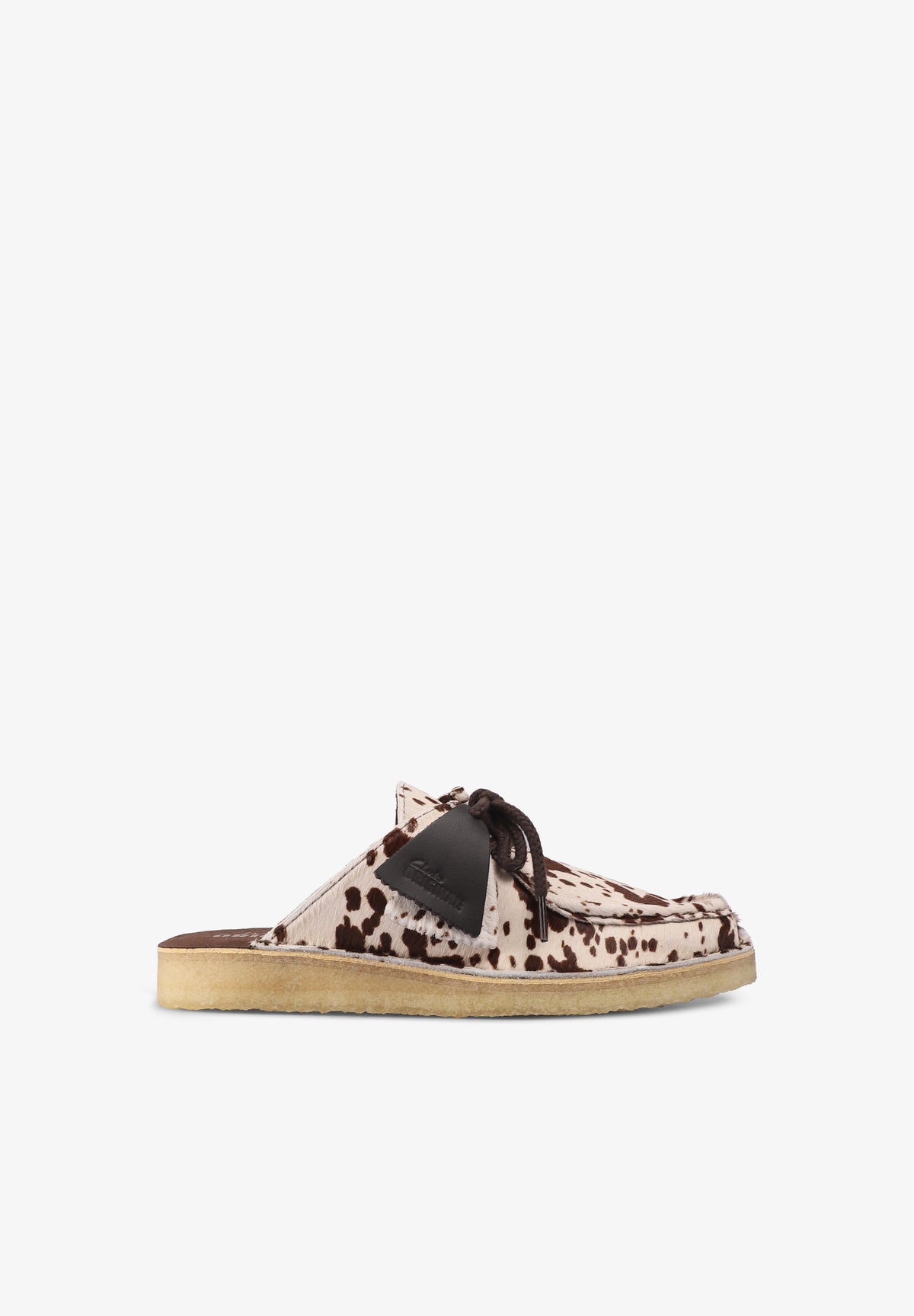 CLARKS | NOMAD MULE COW PRINT