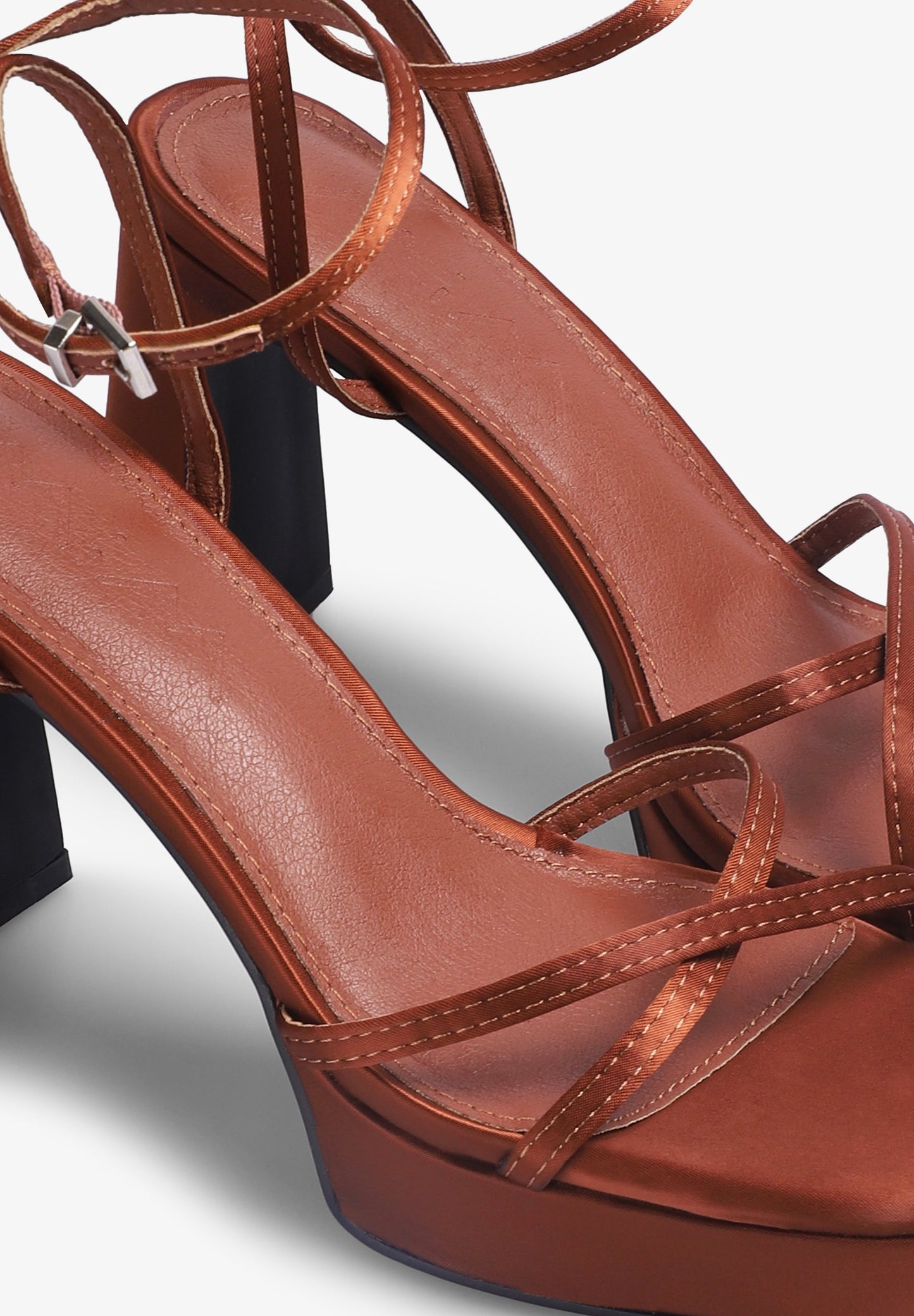 MIM SHOES | SANDÁLIA DE TACÃO GRETA