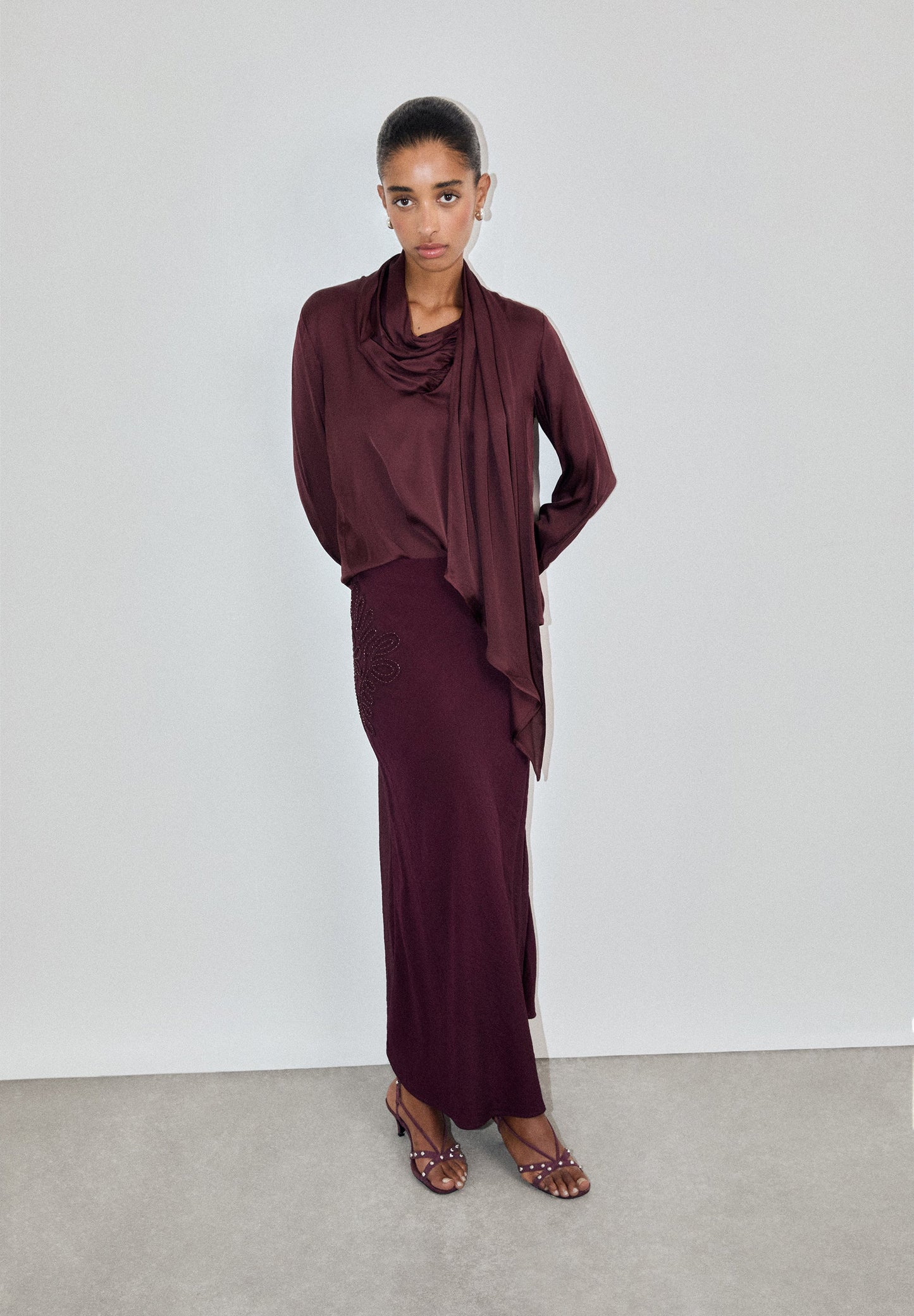 BLUSA DE CETIM DRAPEADA