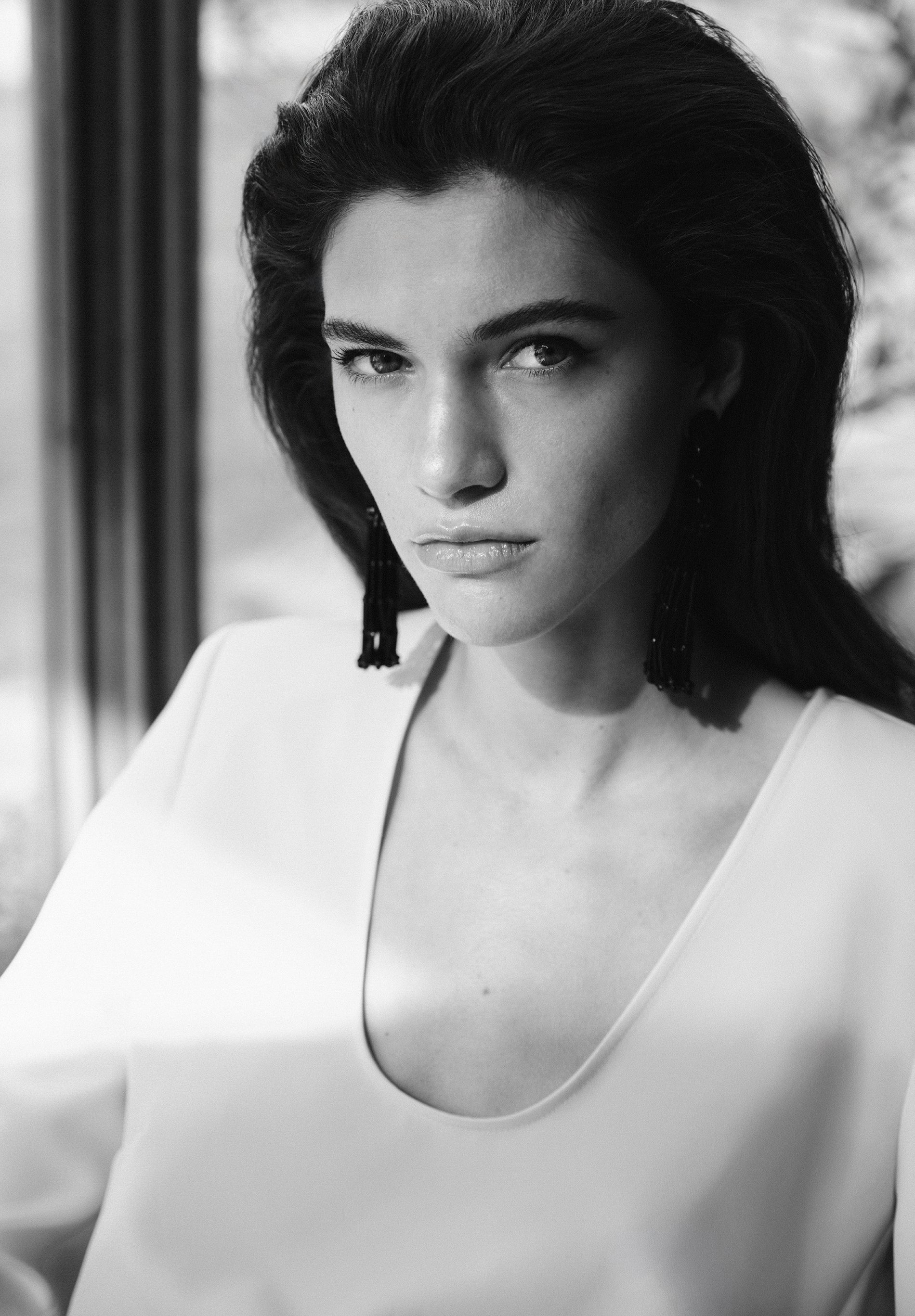 TOP FLUIDO ASSIMÉTRICO