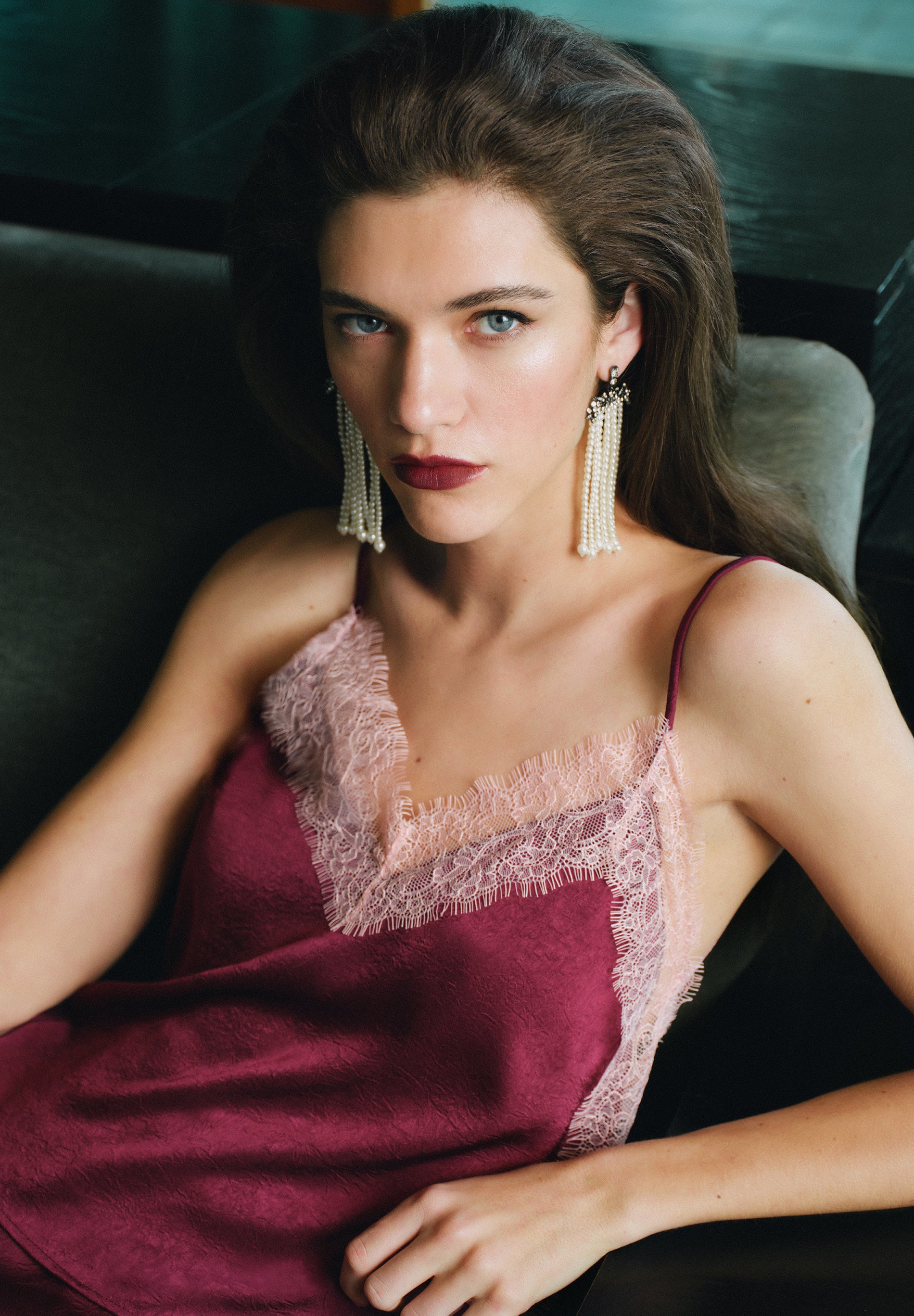 SAIA ACETINADA COM RENDA