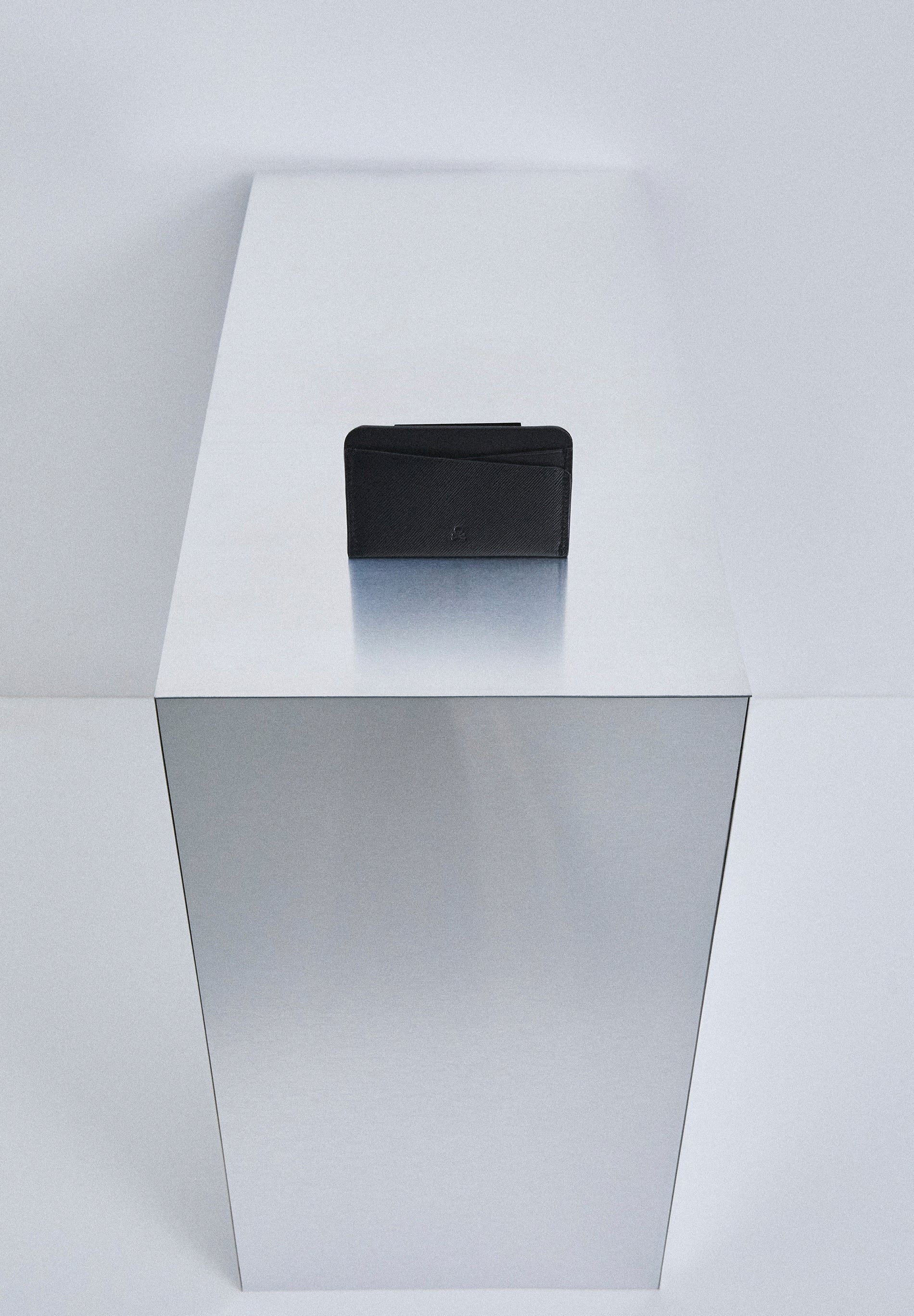 PORTA-CARTÕES DE PELE COM LOGÓTIPO