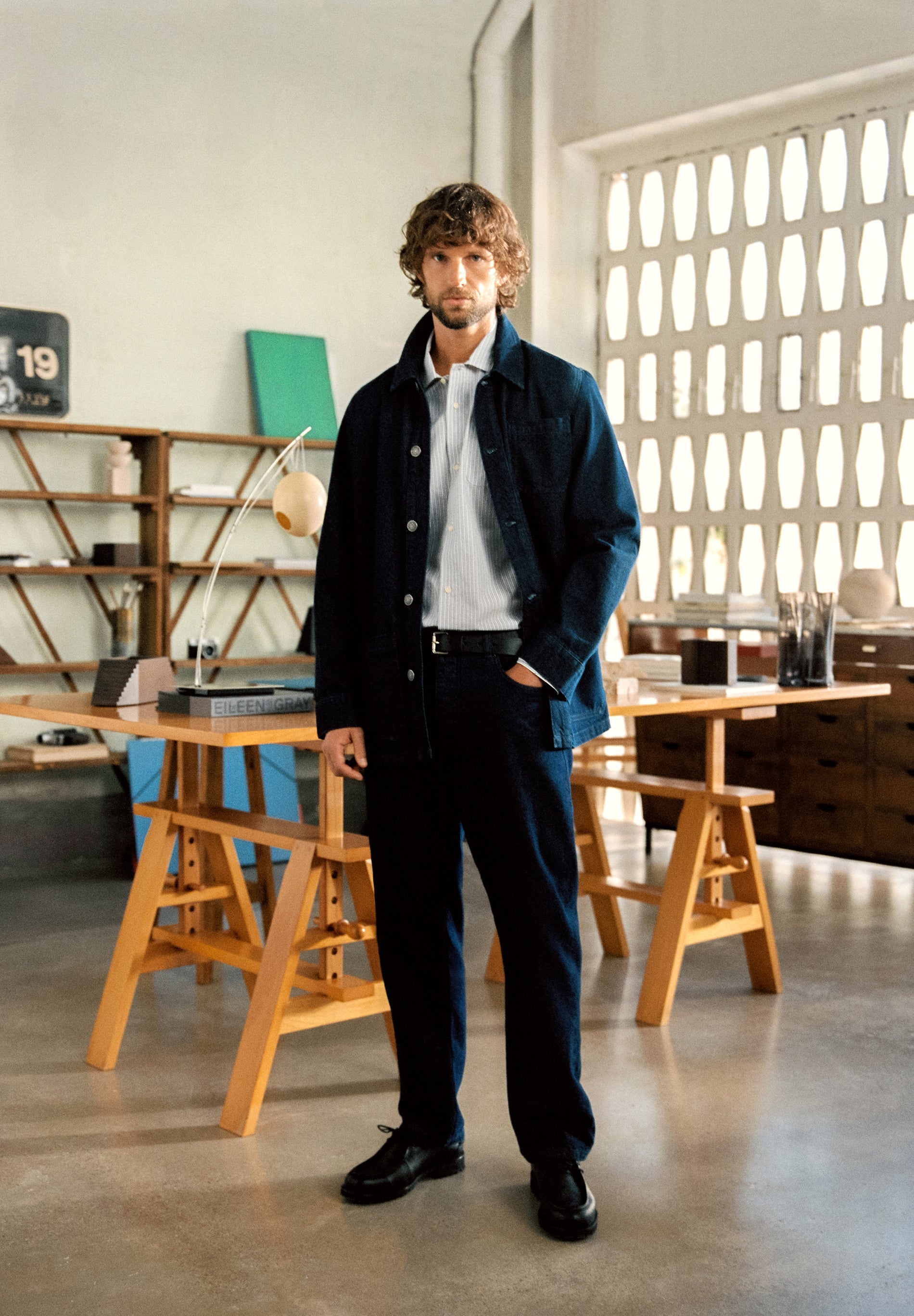 CAMISA ÀS RISCAS COM SKULL