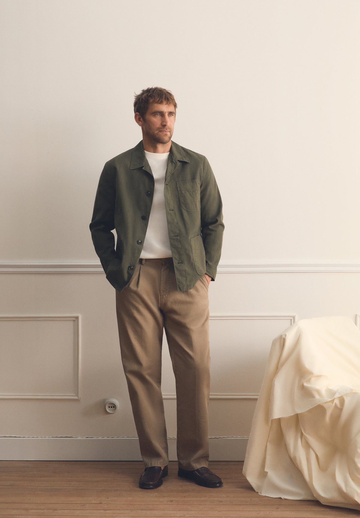 CALÇAS CHINOS LOOSE FIT