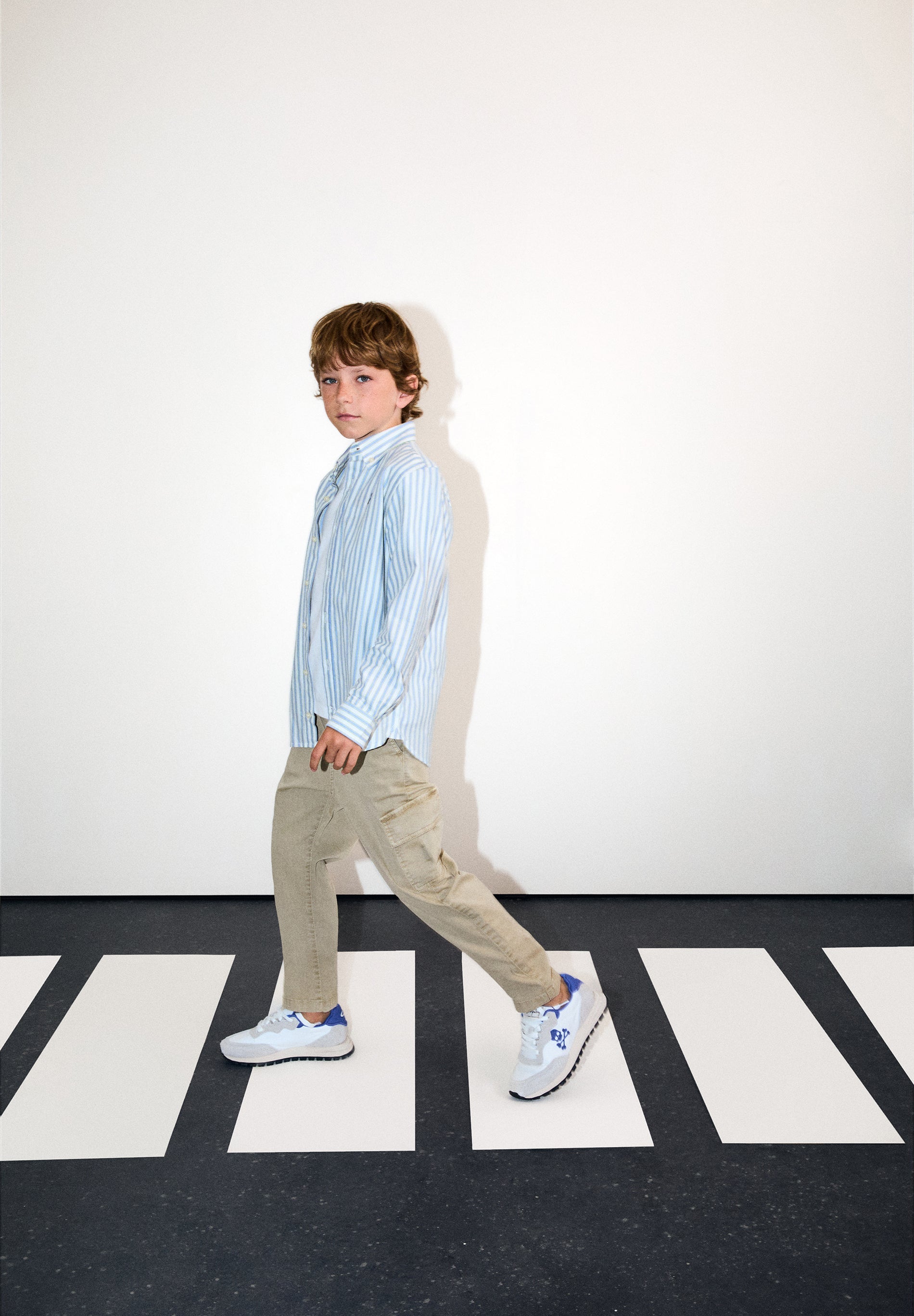 CAMISA ÀS RISCAS COM SKULL