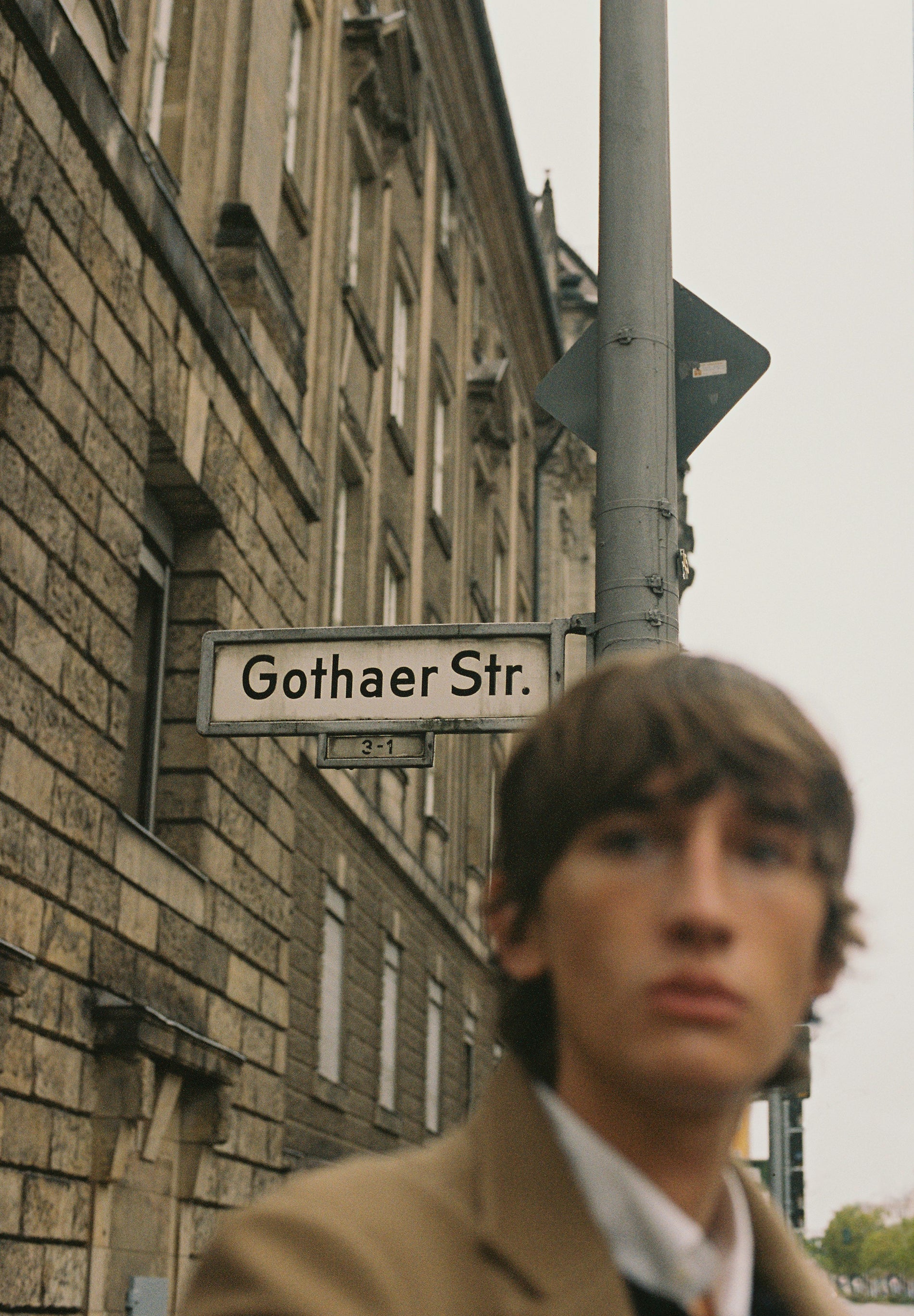 CARDIGAN COM FECHO DE CORRER EM LÃ MERINO