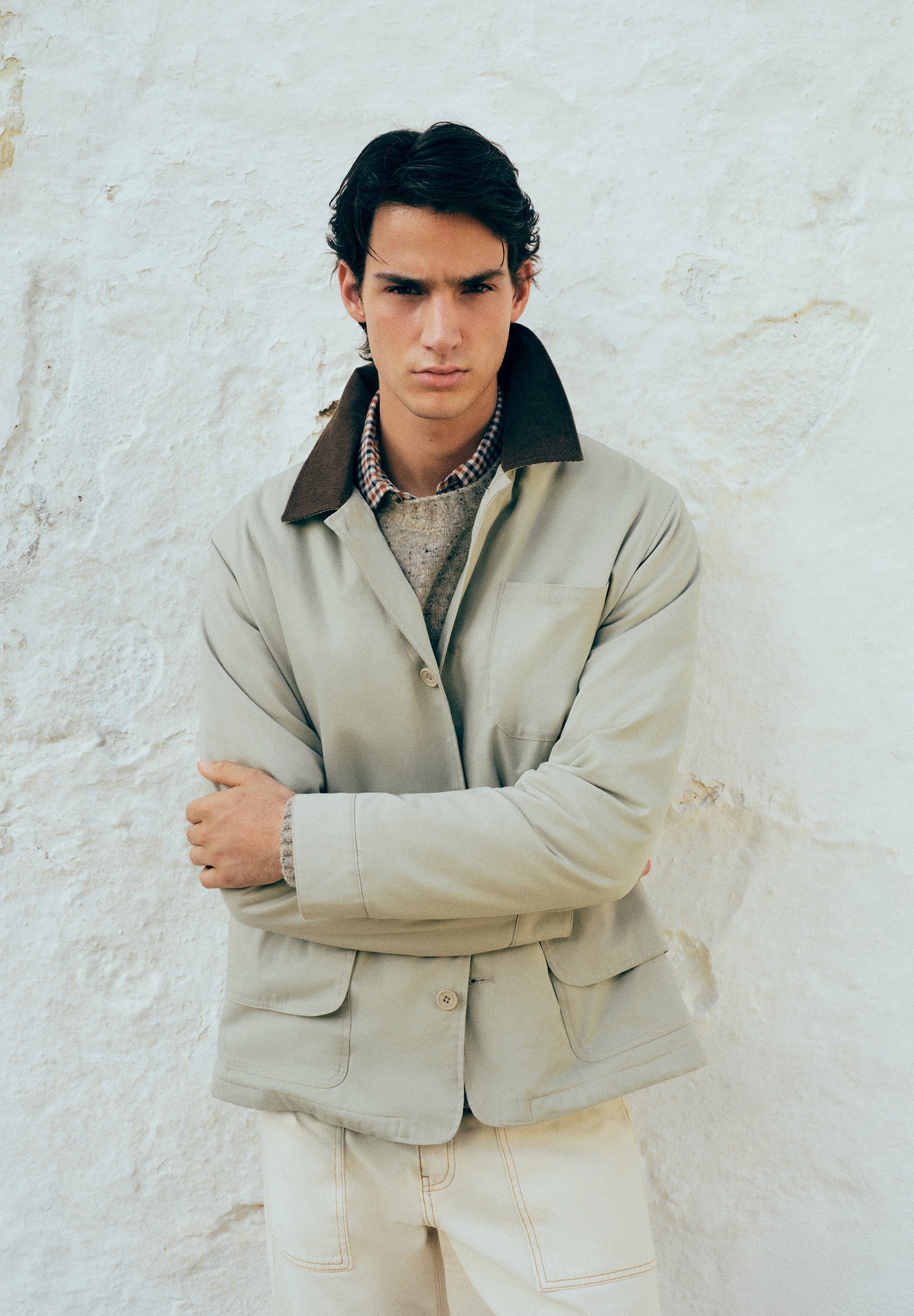 CARDIGAN COM GOLA DE BOMBAZINA A CONTRASTAR