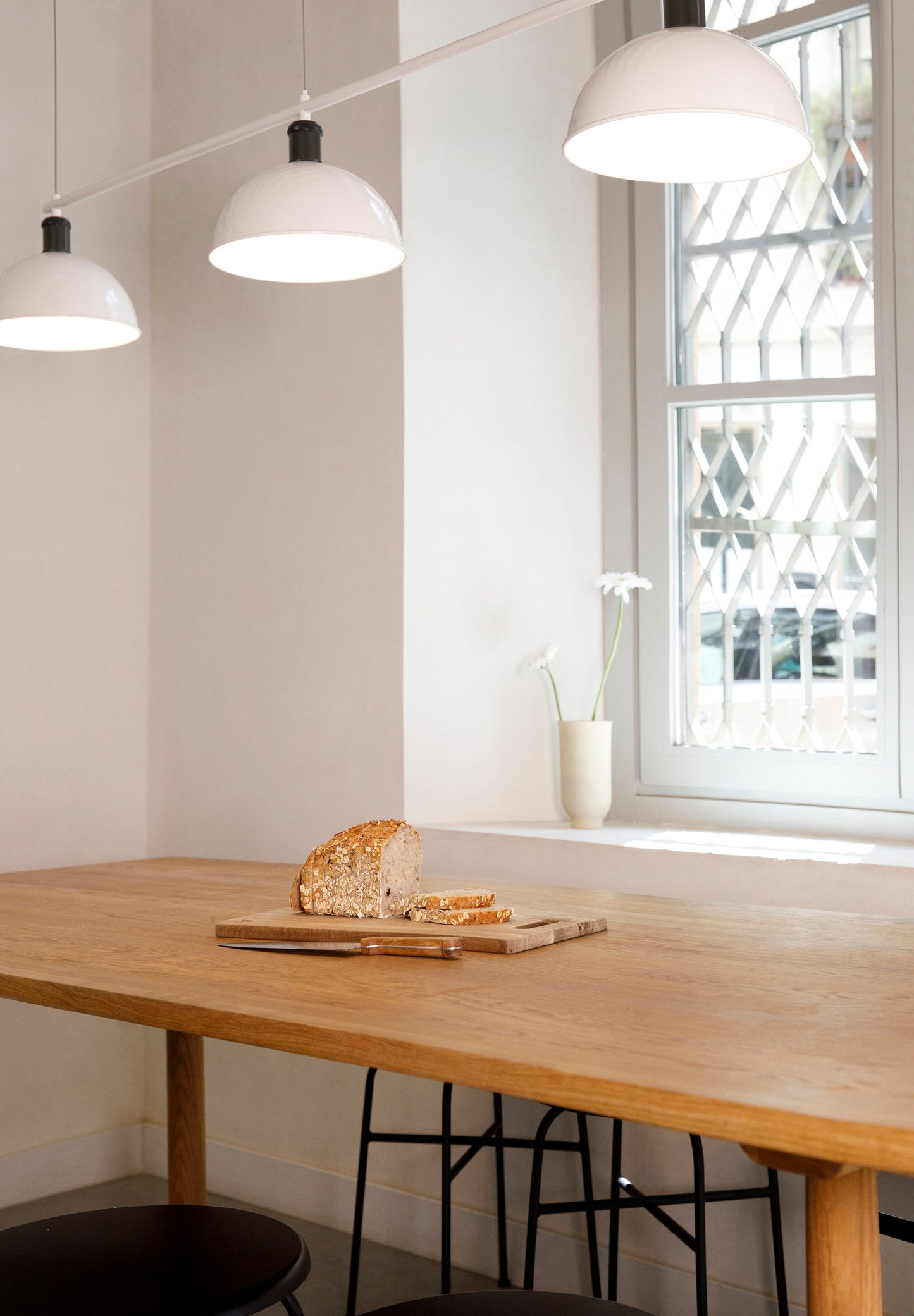 CONJUNTO DE FACA E TÁBUA