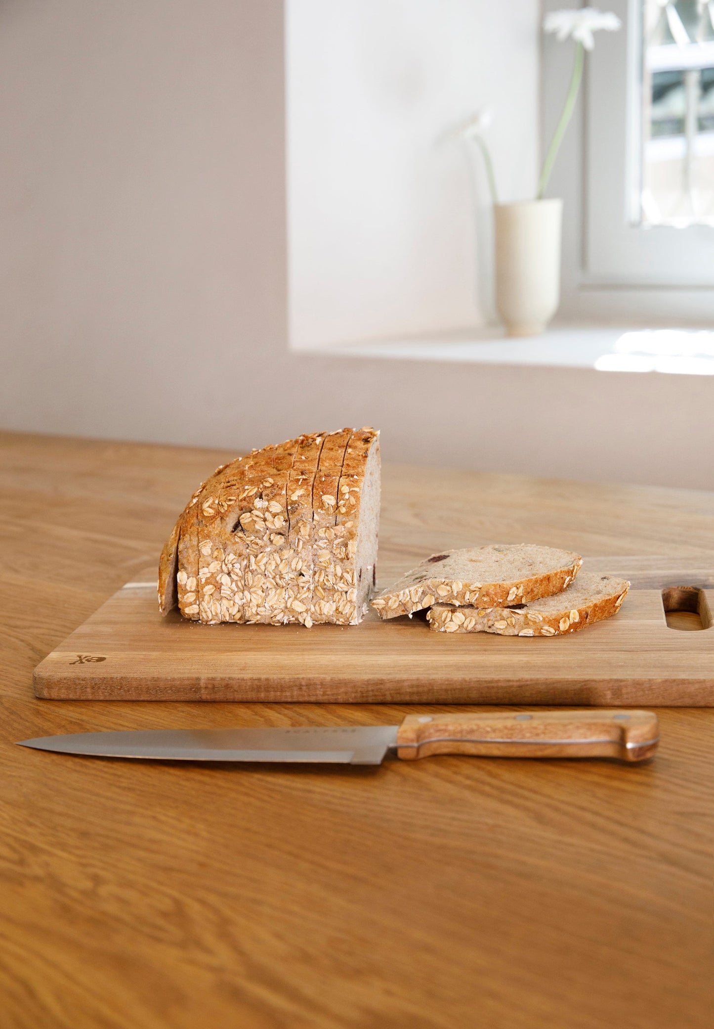 CONJUNTO DE FACA E TÁBUA