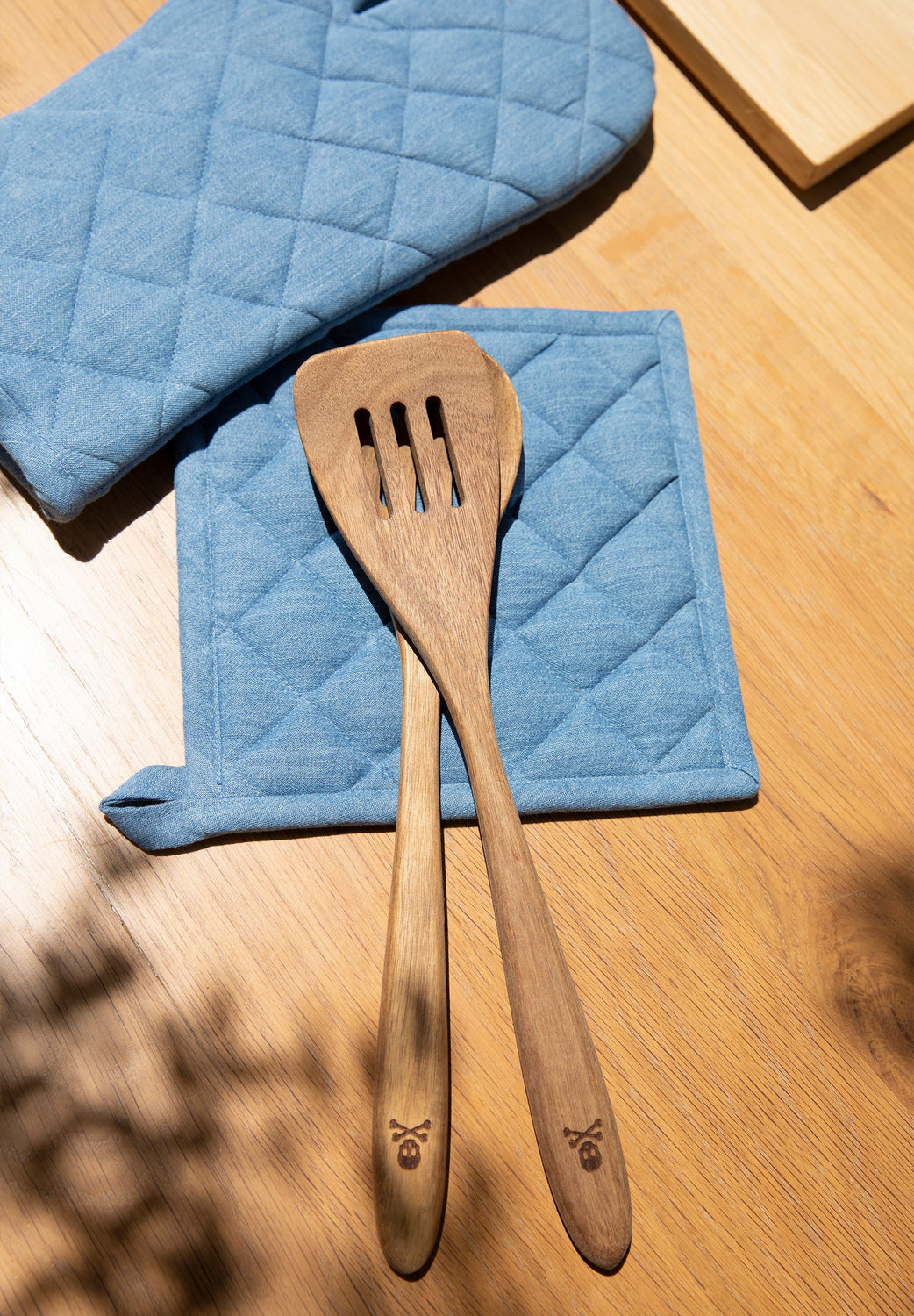 PACK UTENSILIOS DE MADERA CALAVERA - Scalpers