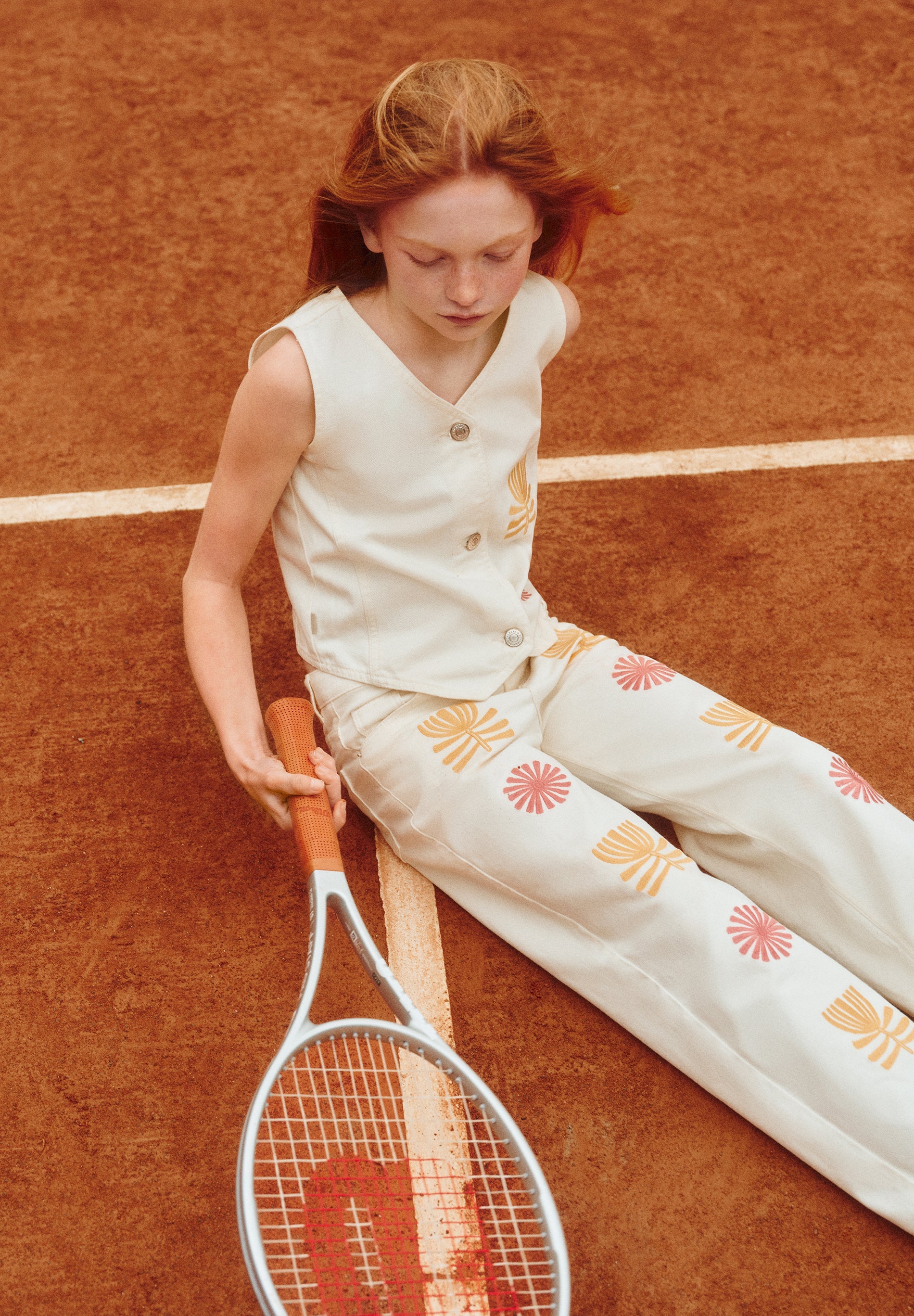 JEANS CULOTTES COM BORDADOS