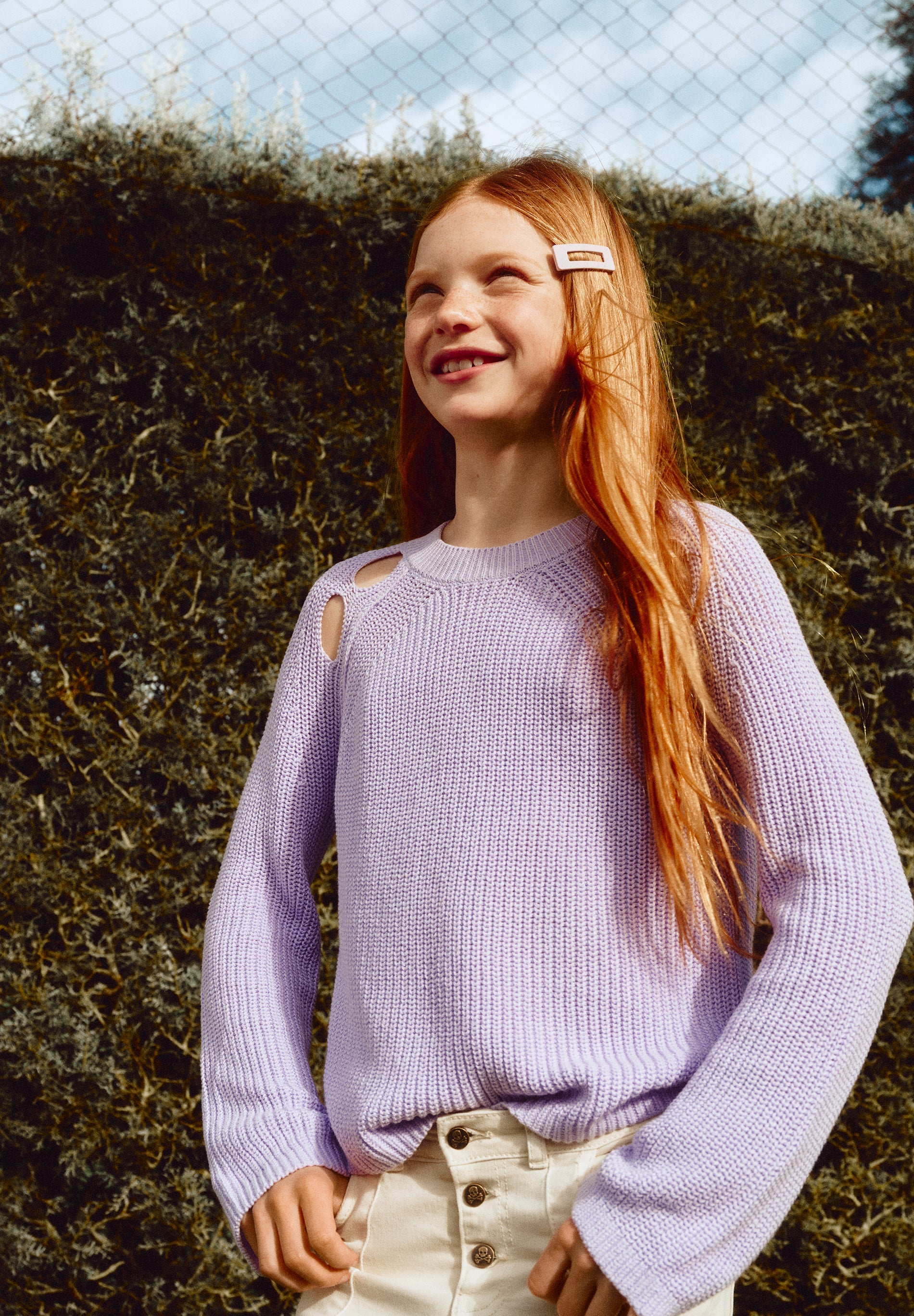 SWEATER DE MALHA COM ABERTURAS