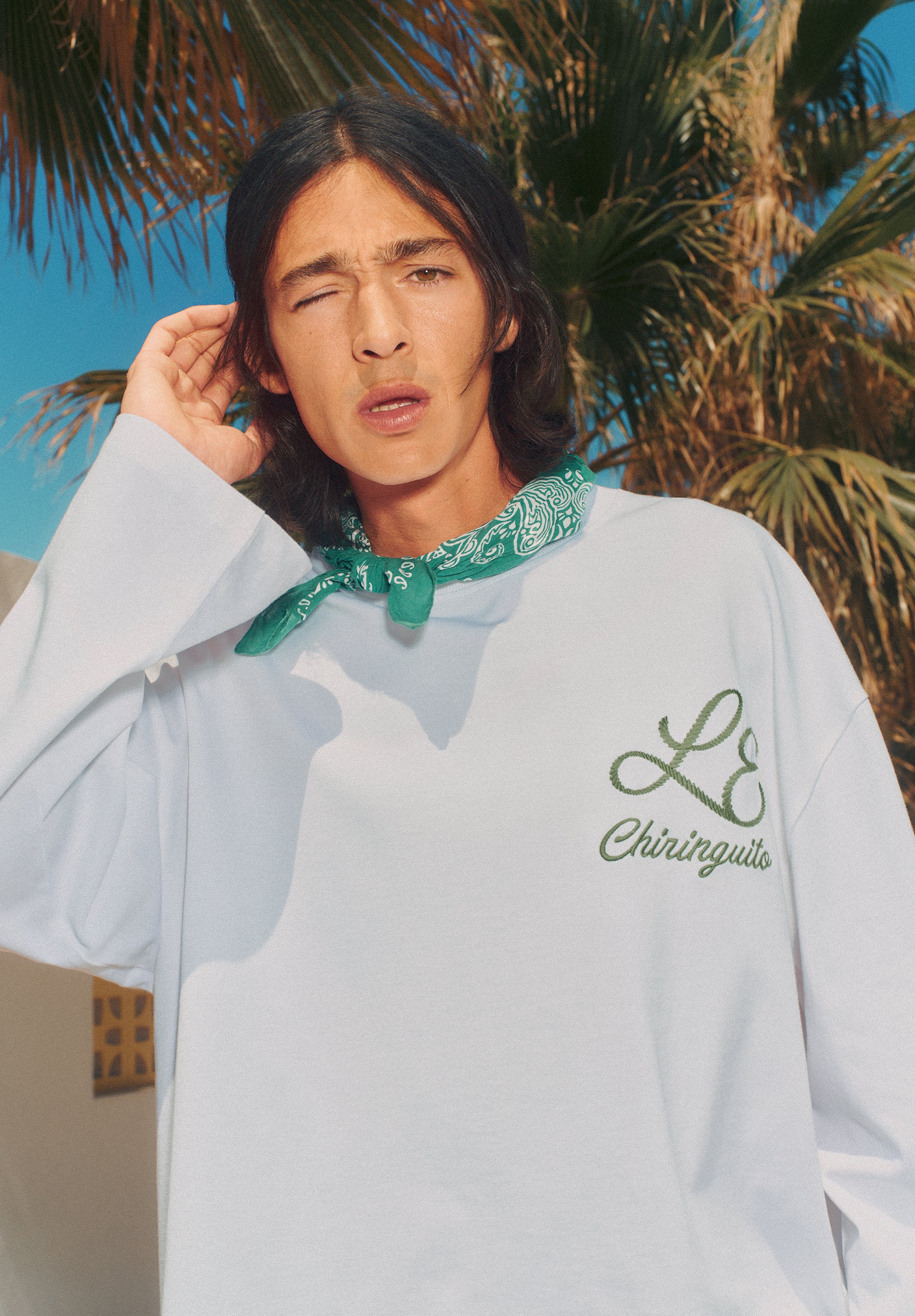 T-SHIRT BORDADA BOXY | LE CHIRINGUITO