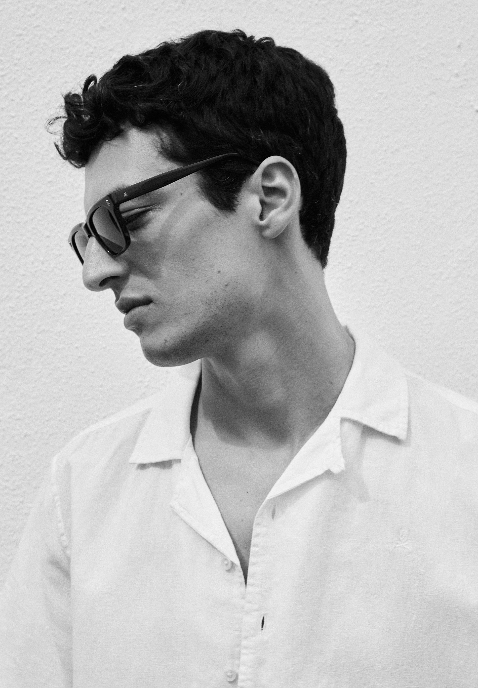 SCHAWAIIAN LINEN SHIRT