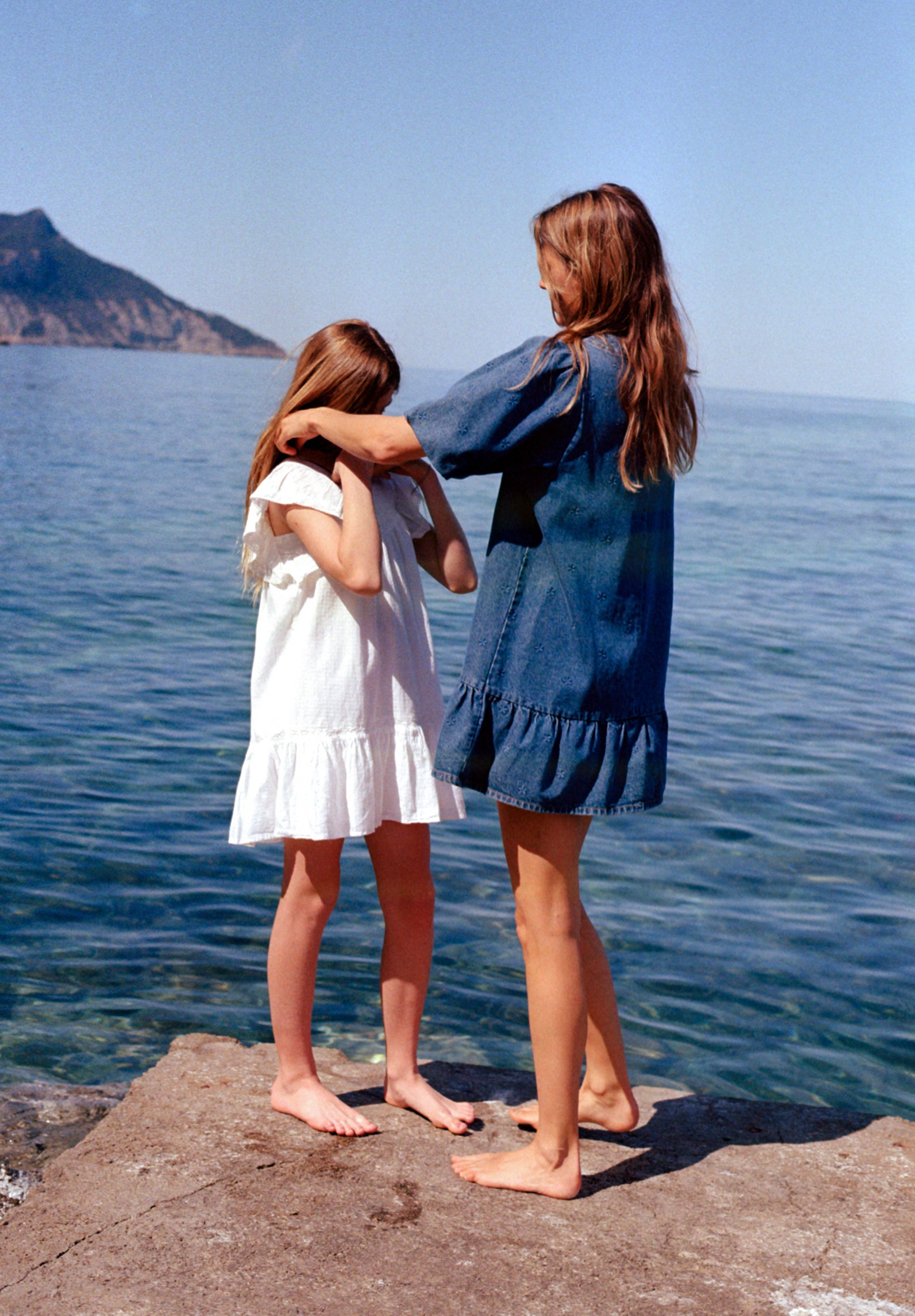 MINIVESTIDO EM DENIM