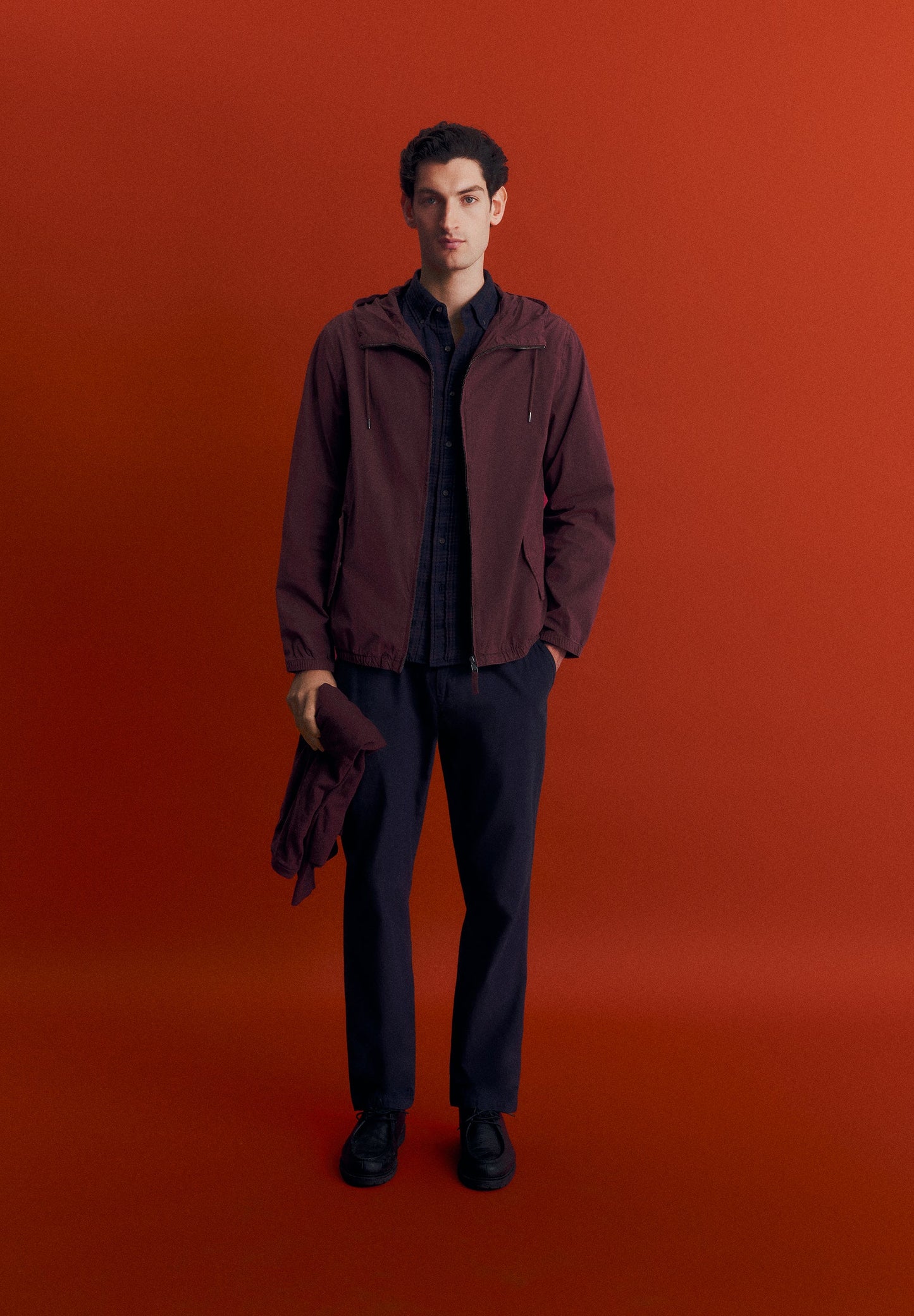 CALÇAS DE SARJA REGULAR FIT