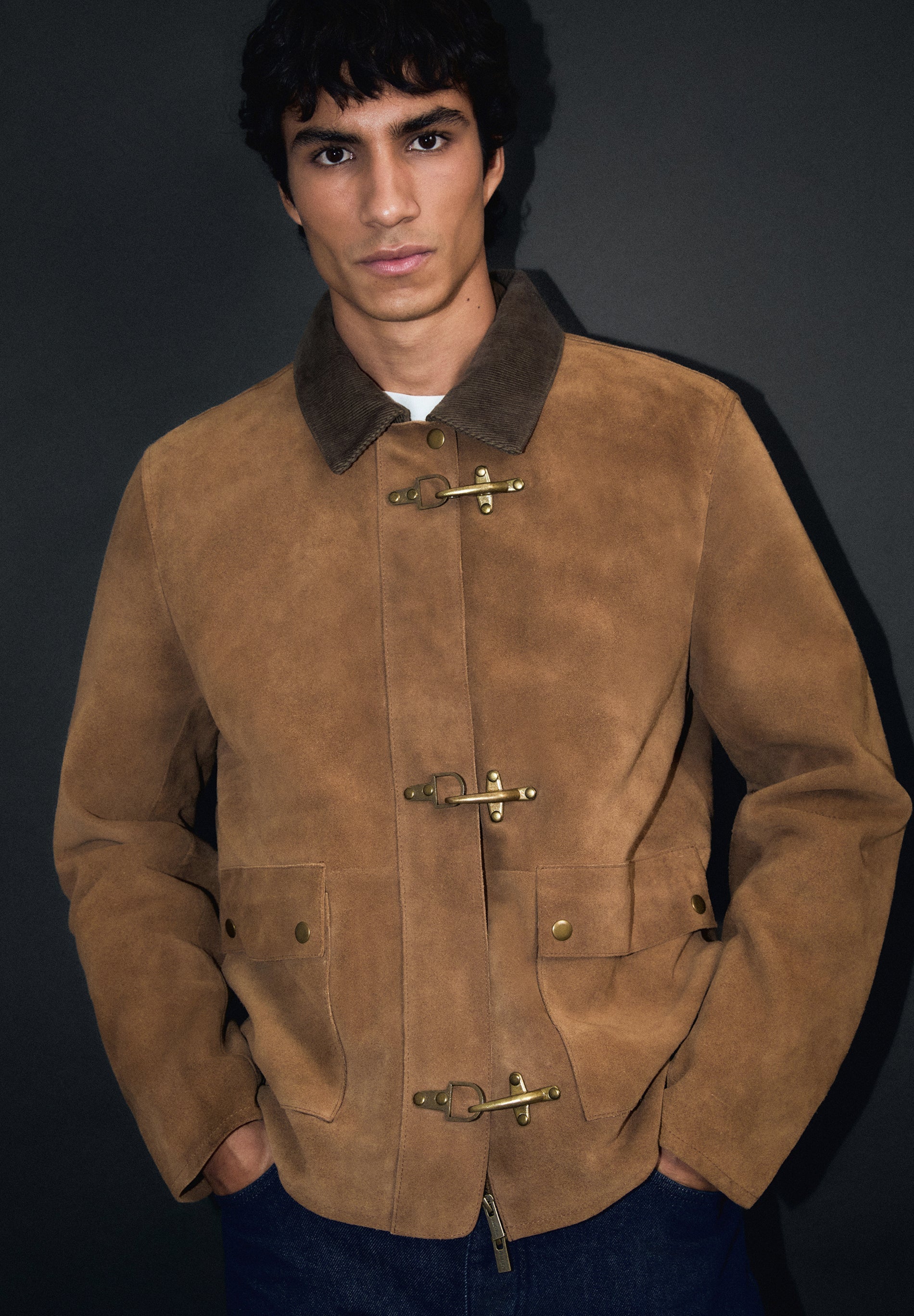 CARDIGAN DE PELE COM GOLA DE BOMBAZINA