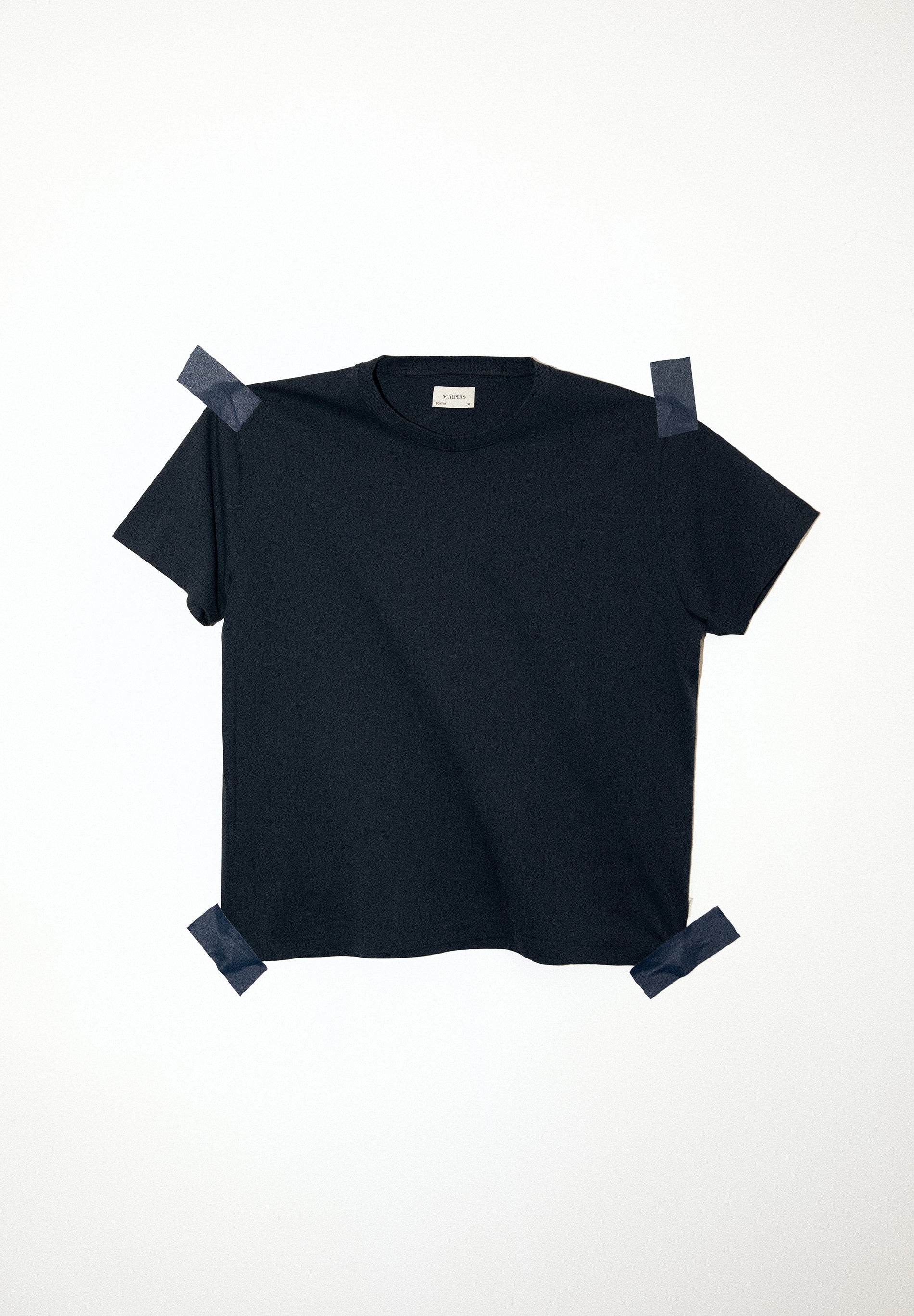 T-SHIRT HEAVY WEIGHT DE ALGODÃO