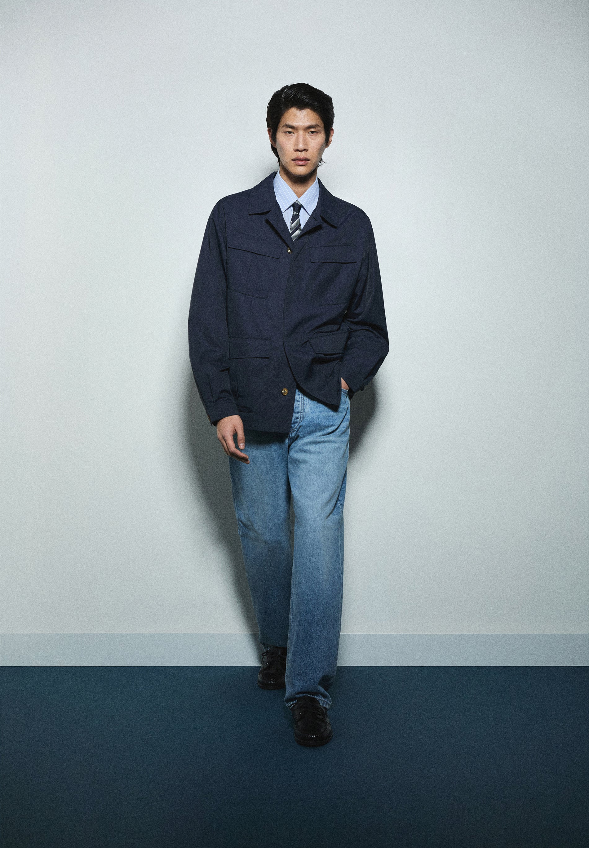 CARDIGAN MILITAR AZUL-MARINHO