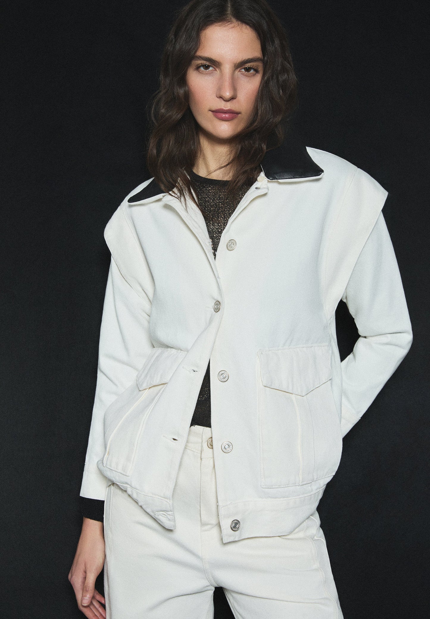 CARDIGAN DENIM EM CONTRASTE