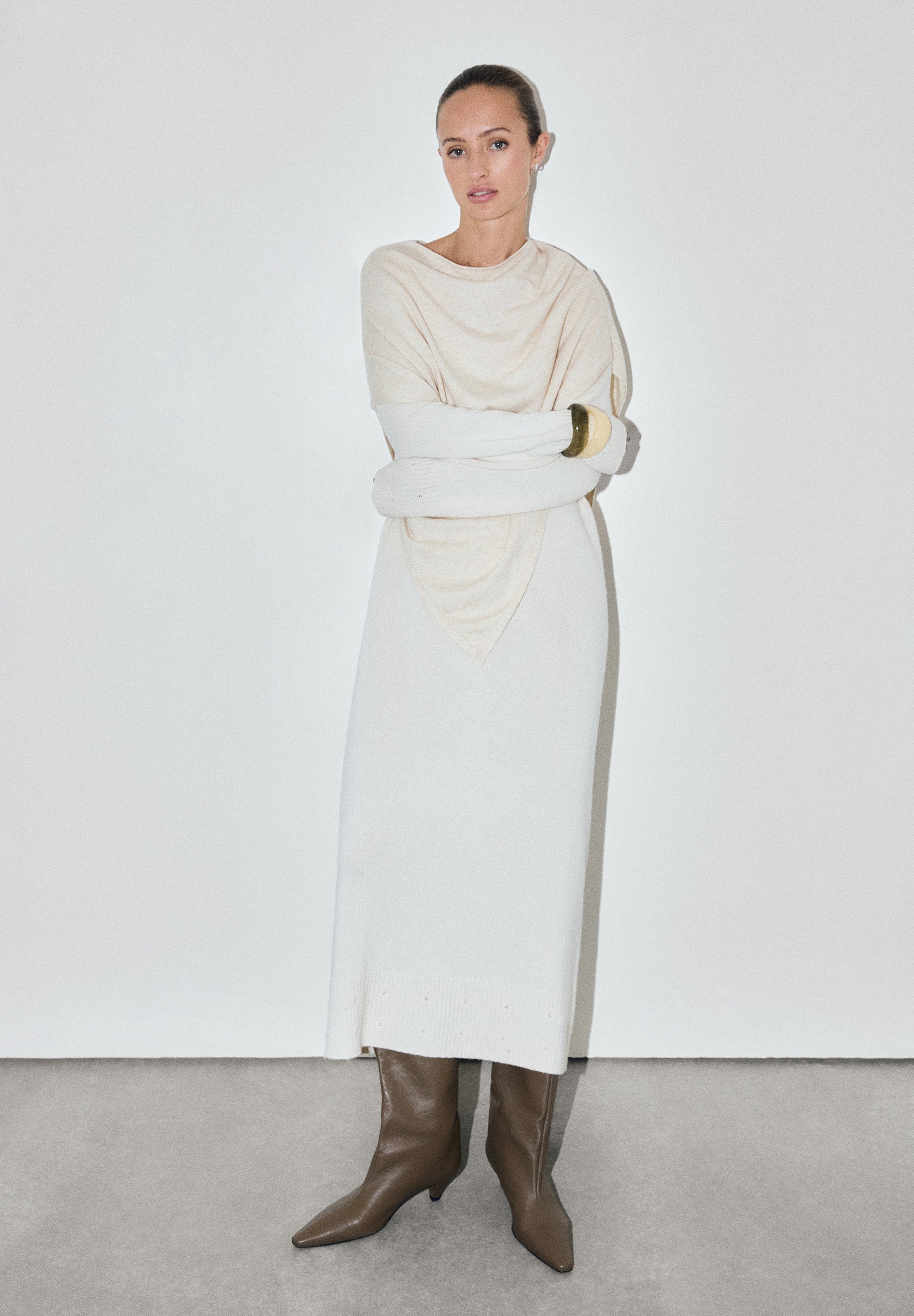 VESTIDO DE MALHA FOLGADO MIDI